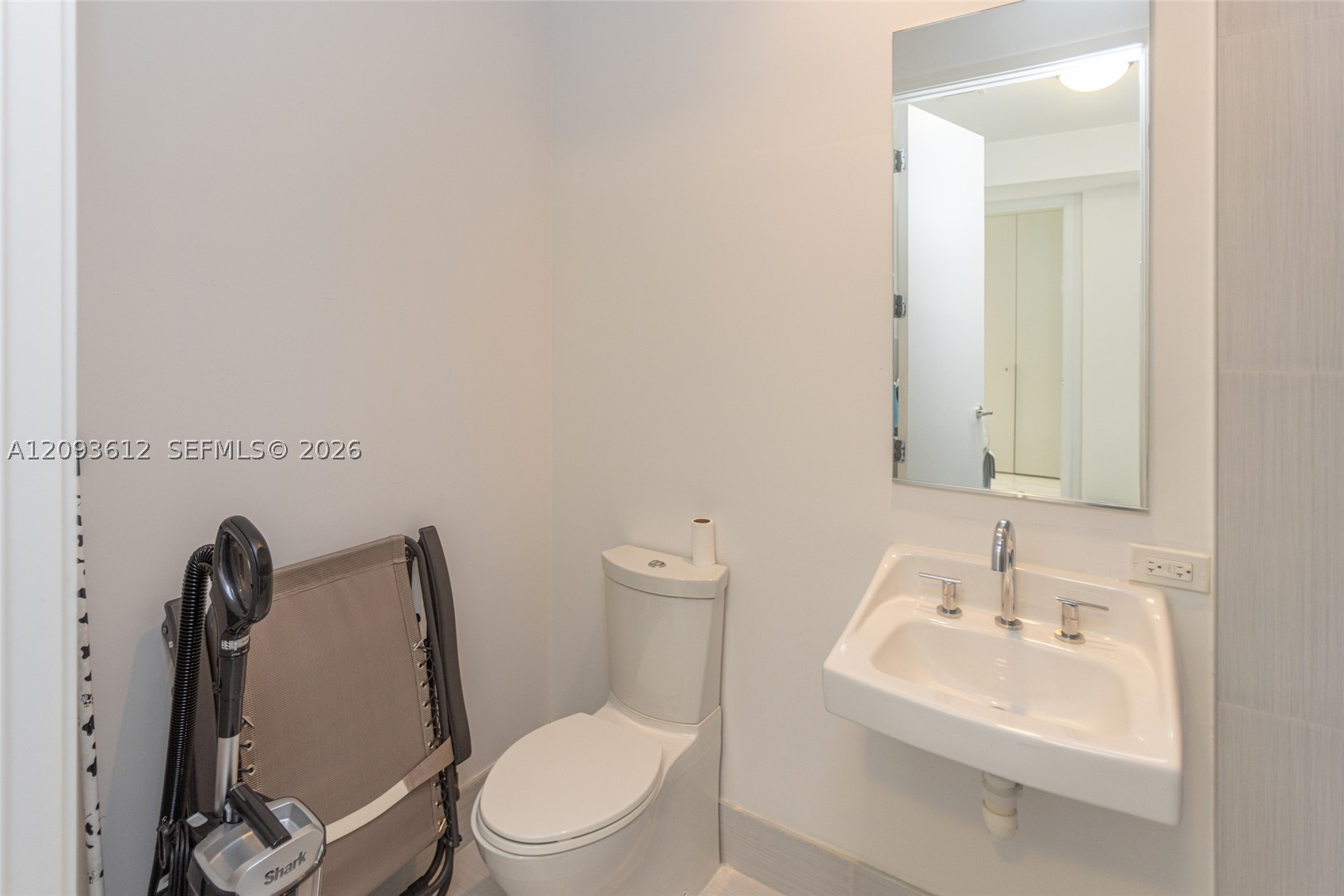 17475 Collins Ave #1802, Sunny Isles Beach FL 33160