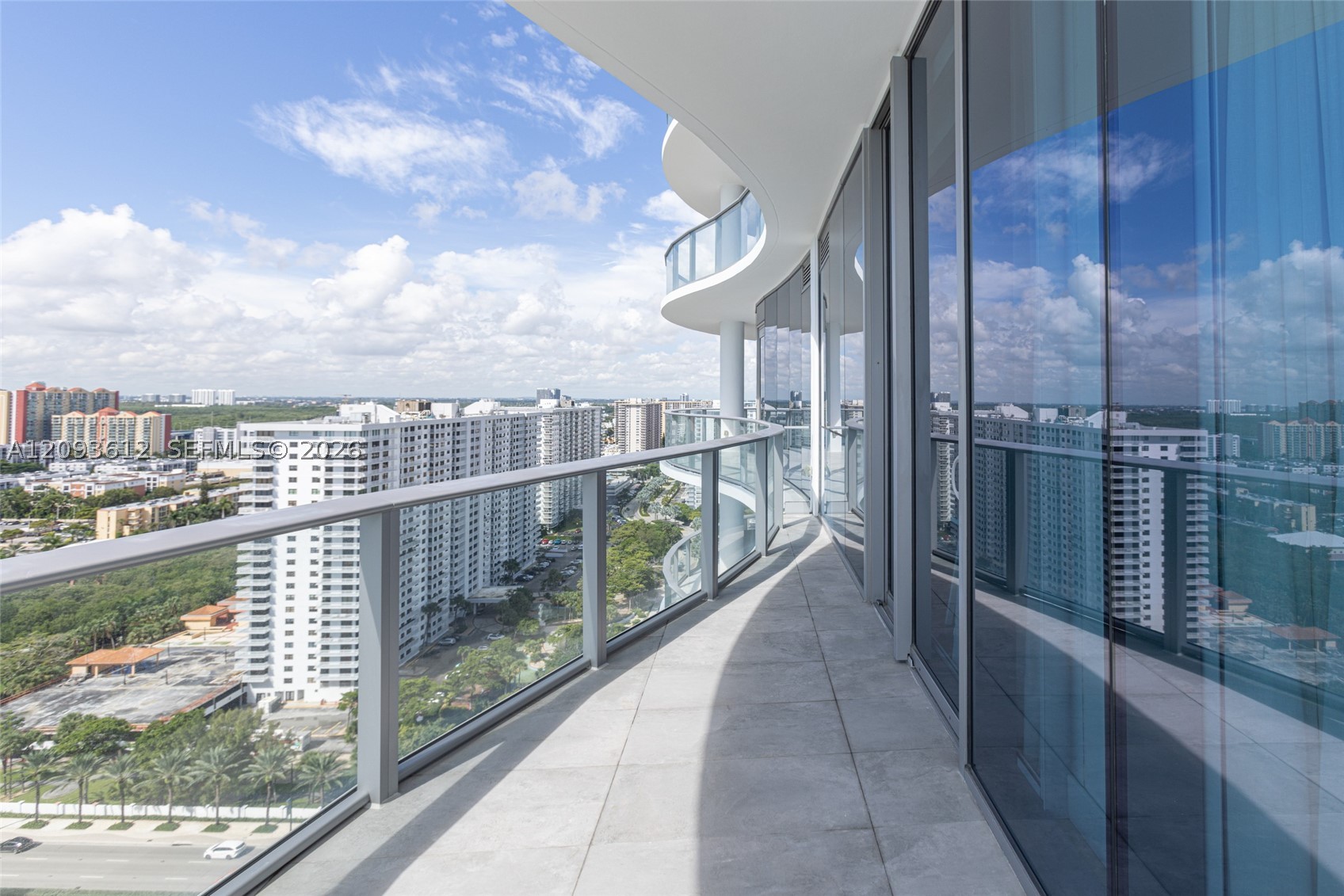 17475 Collins Ave #1802, Sunny Isles Beach FL 33160