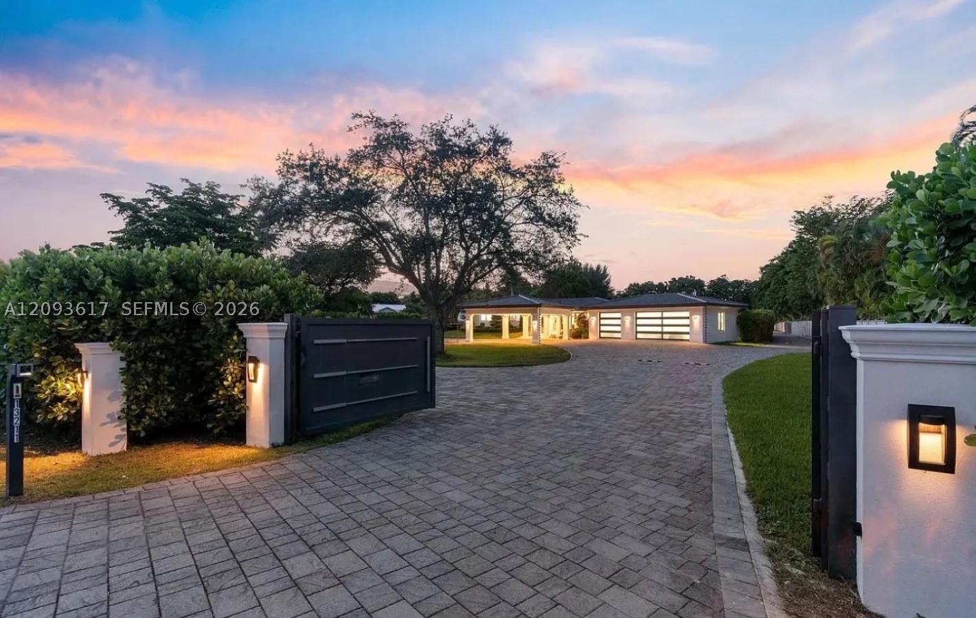 13211 Mustang Trl, Southwest Ranches FL 33330