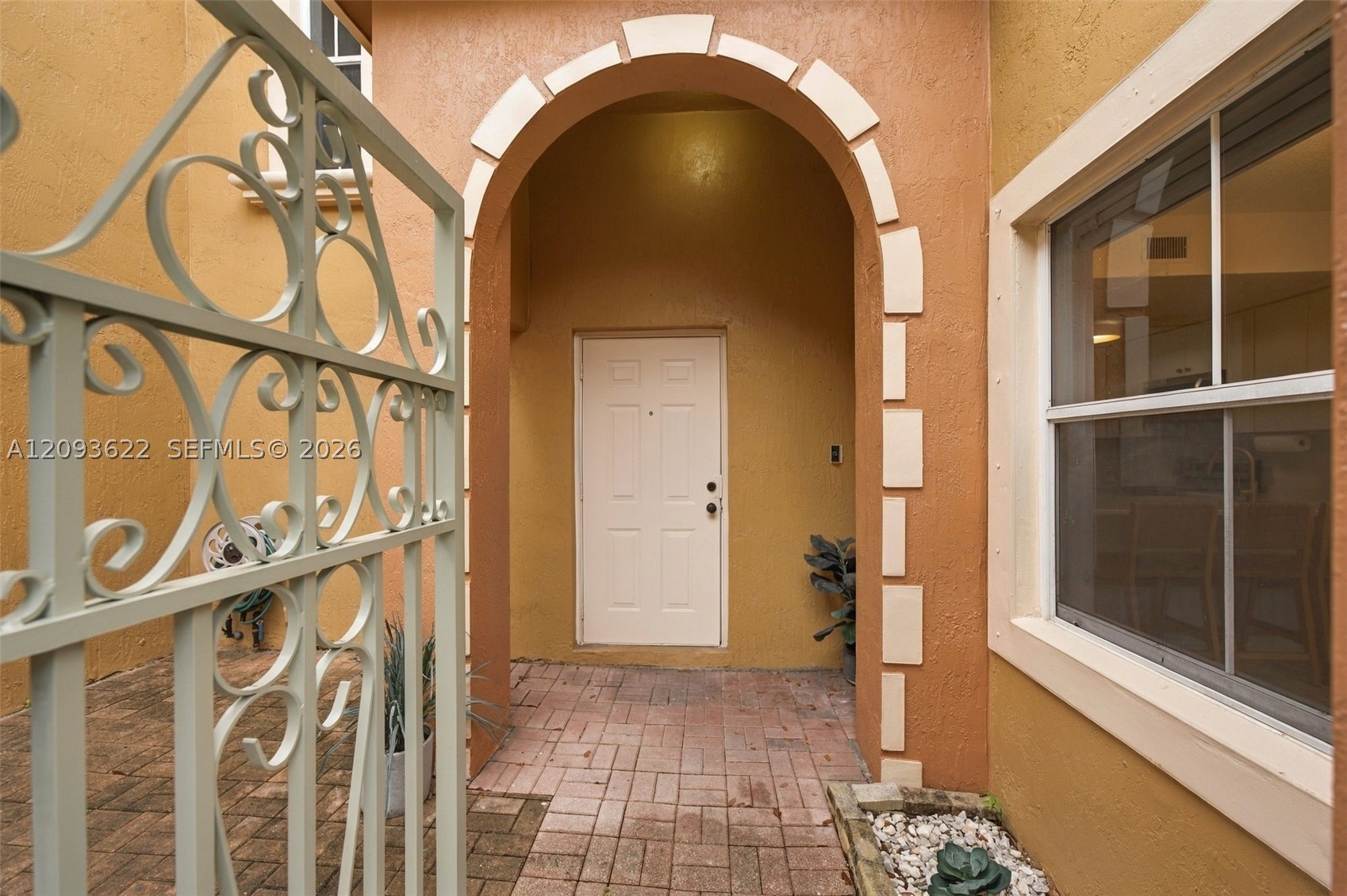8531 NW 139th Ter #1406, Miami Lakes FL 33016