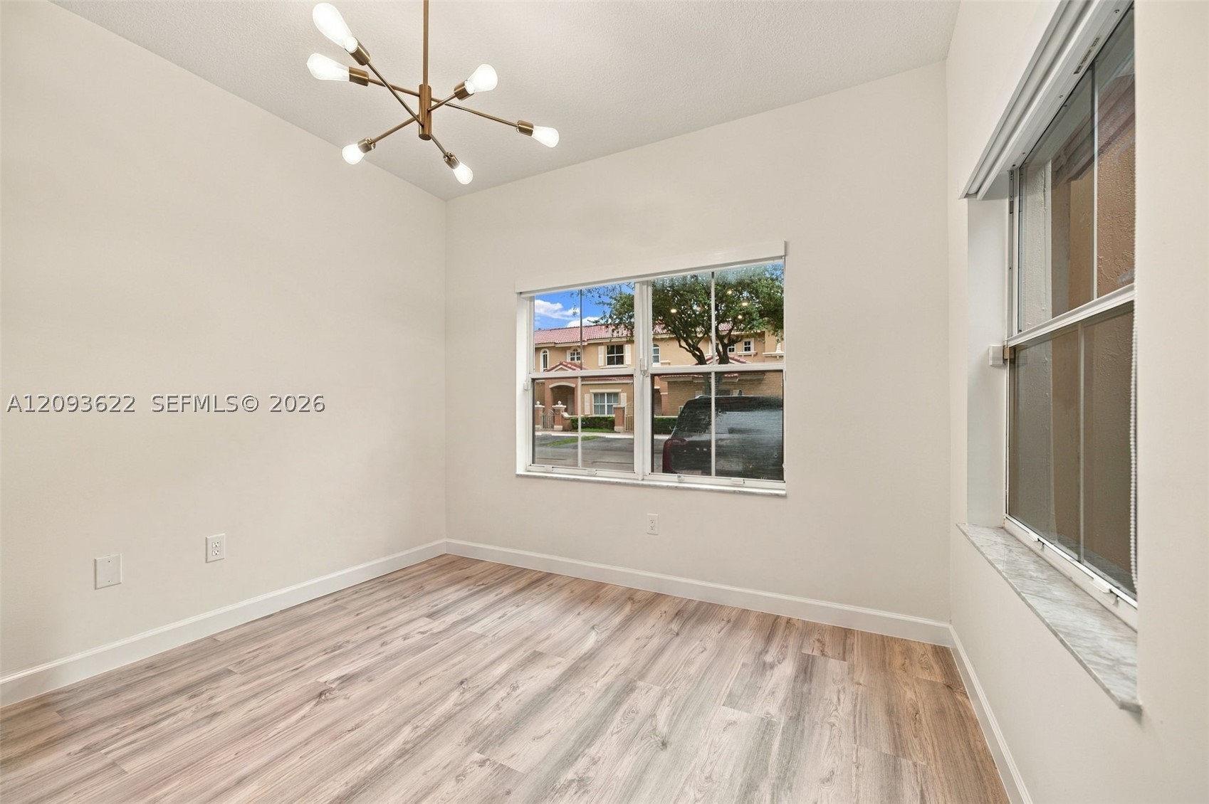 8531 NW 139th Ter #1406, Miami Lakes FL 33016