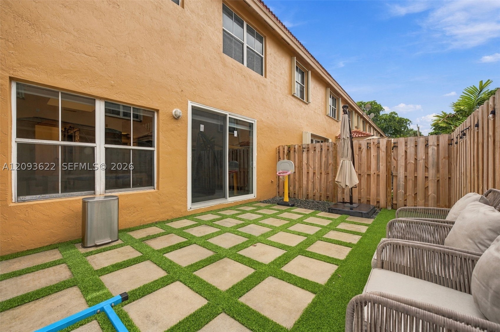 8531 NW 139th Ter #1406, Miami Lakes FL 33016