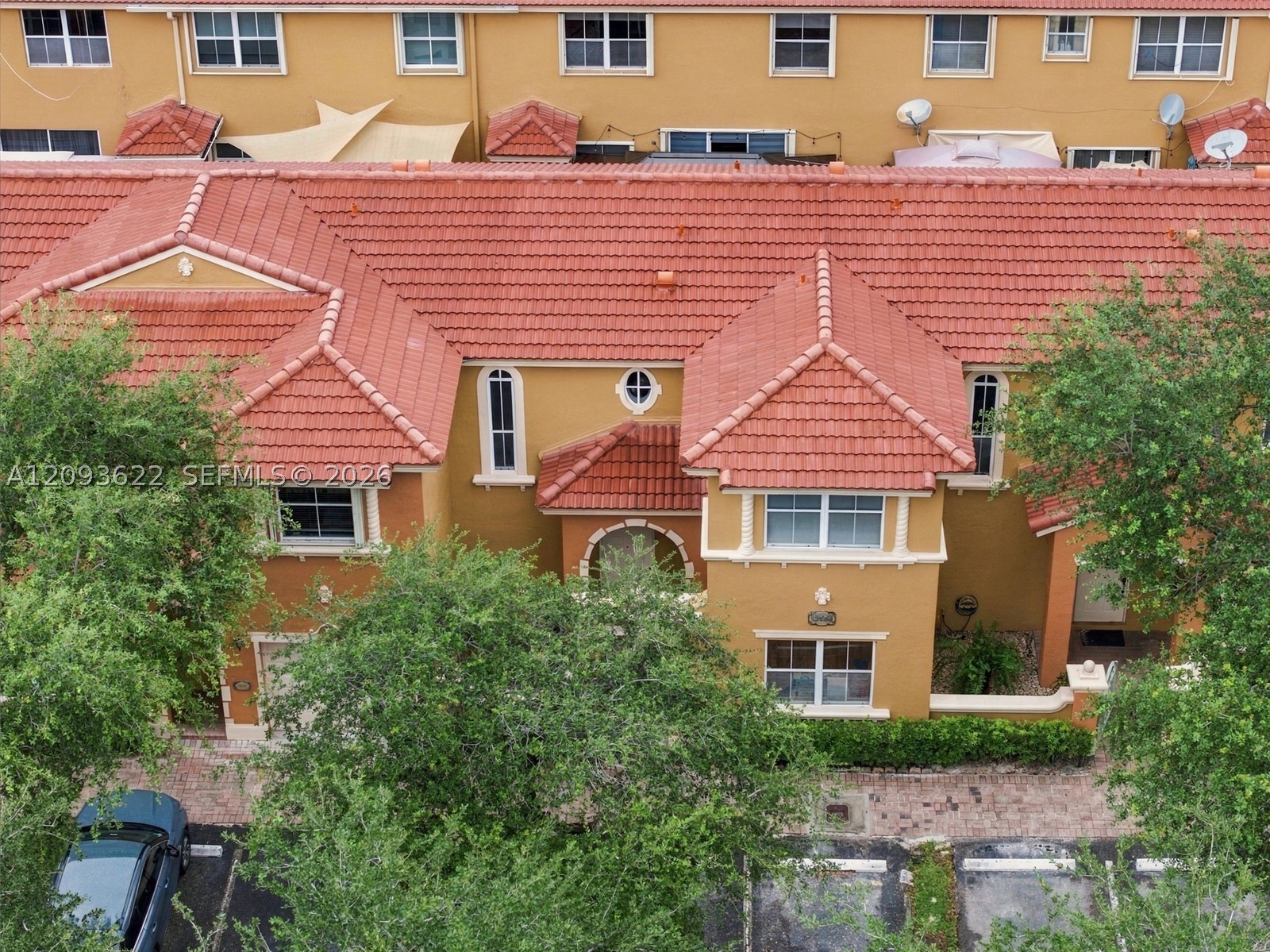 8531 NW 139th Ter #1406, Miami Lakes FL 33016
