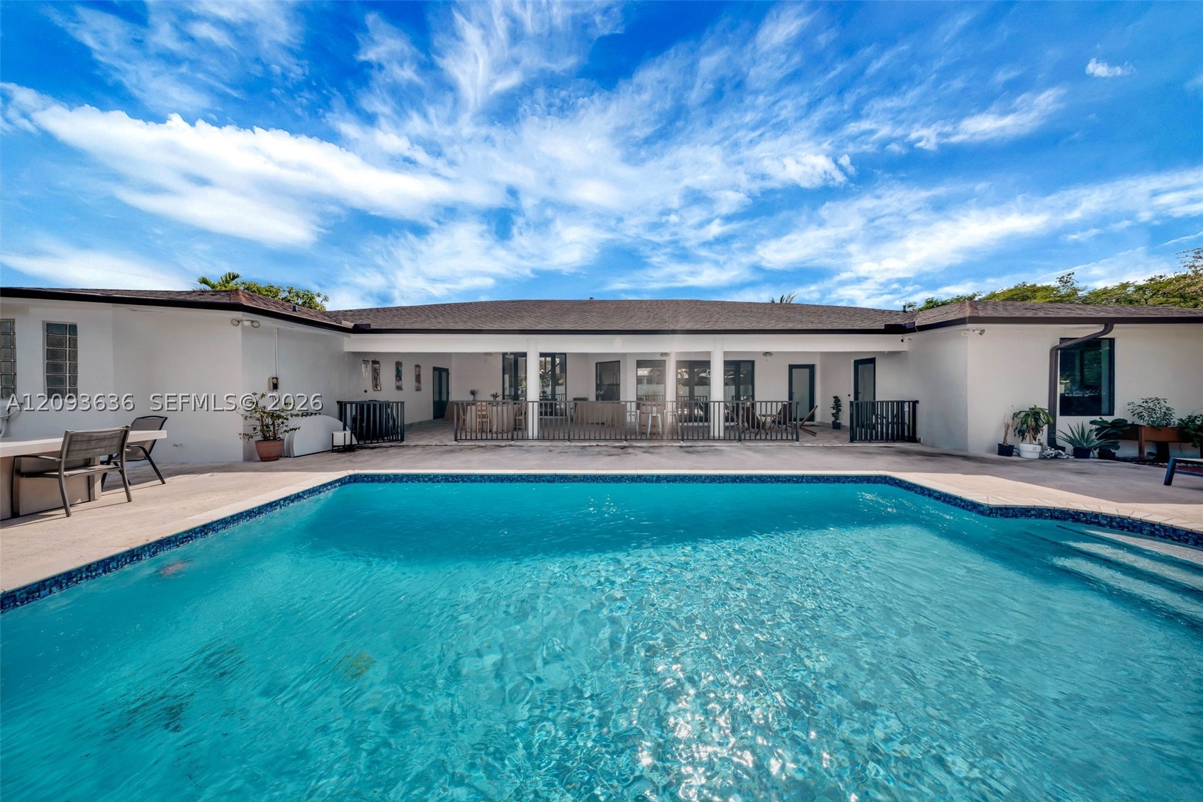 10195 NW 26th St, Doral FL 33172