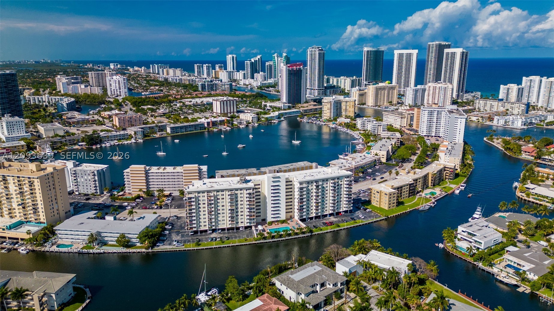 401 Golden Isles Dr #1106, Hallandale Beach FL 33009
