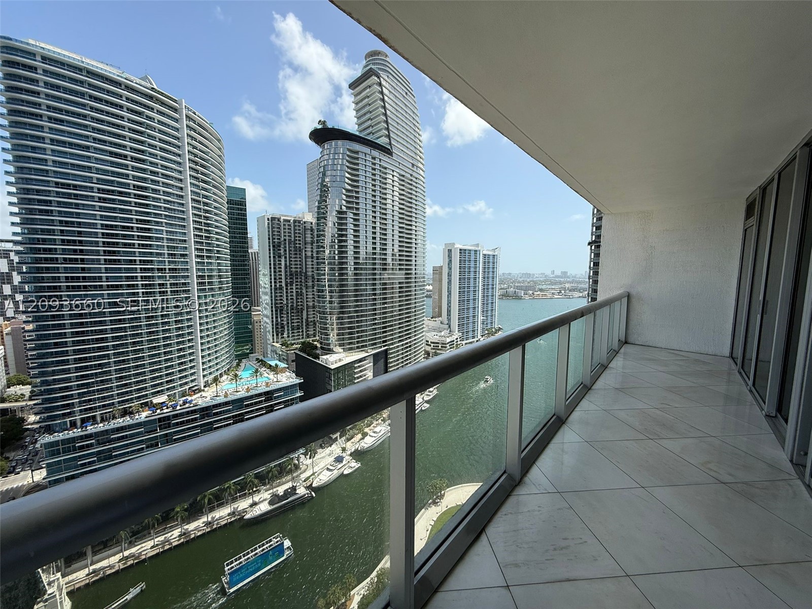 485 BRICKELL AVE #3303, Miami FL 33131