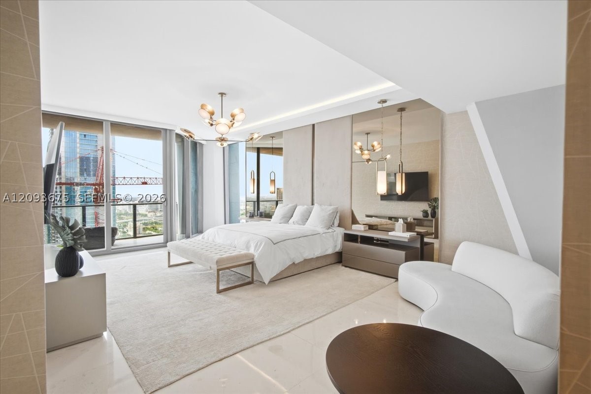 1000 Biscayne Blvd #4102, Miami FL 33132