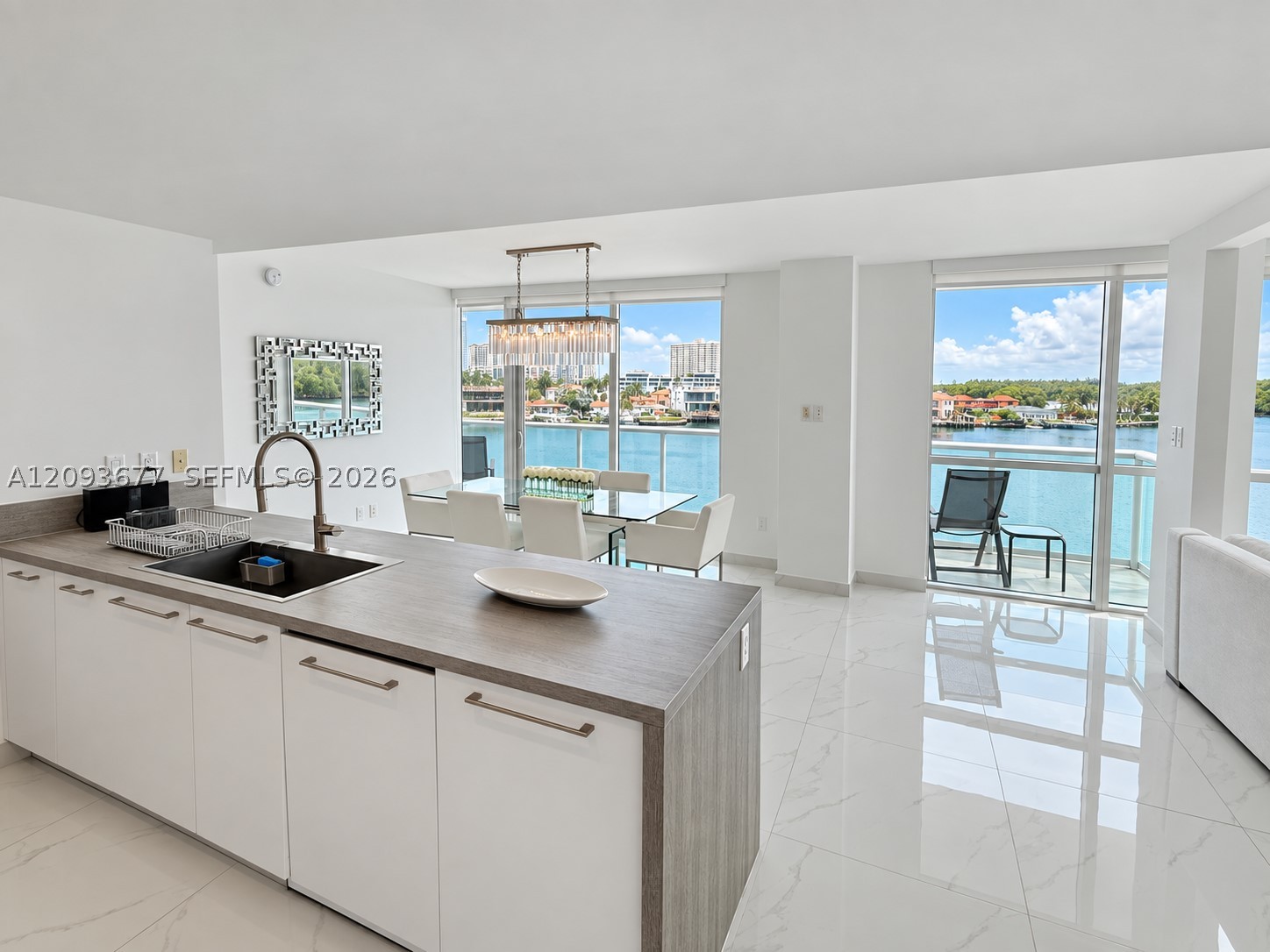 400 Sunny Isles Blvd #403, Sunny Isles Beach FL 33160