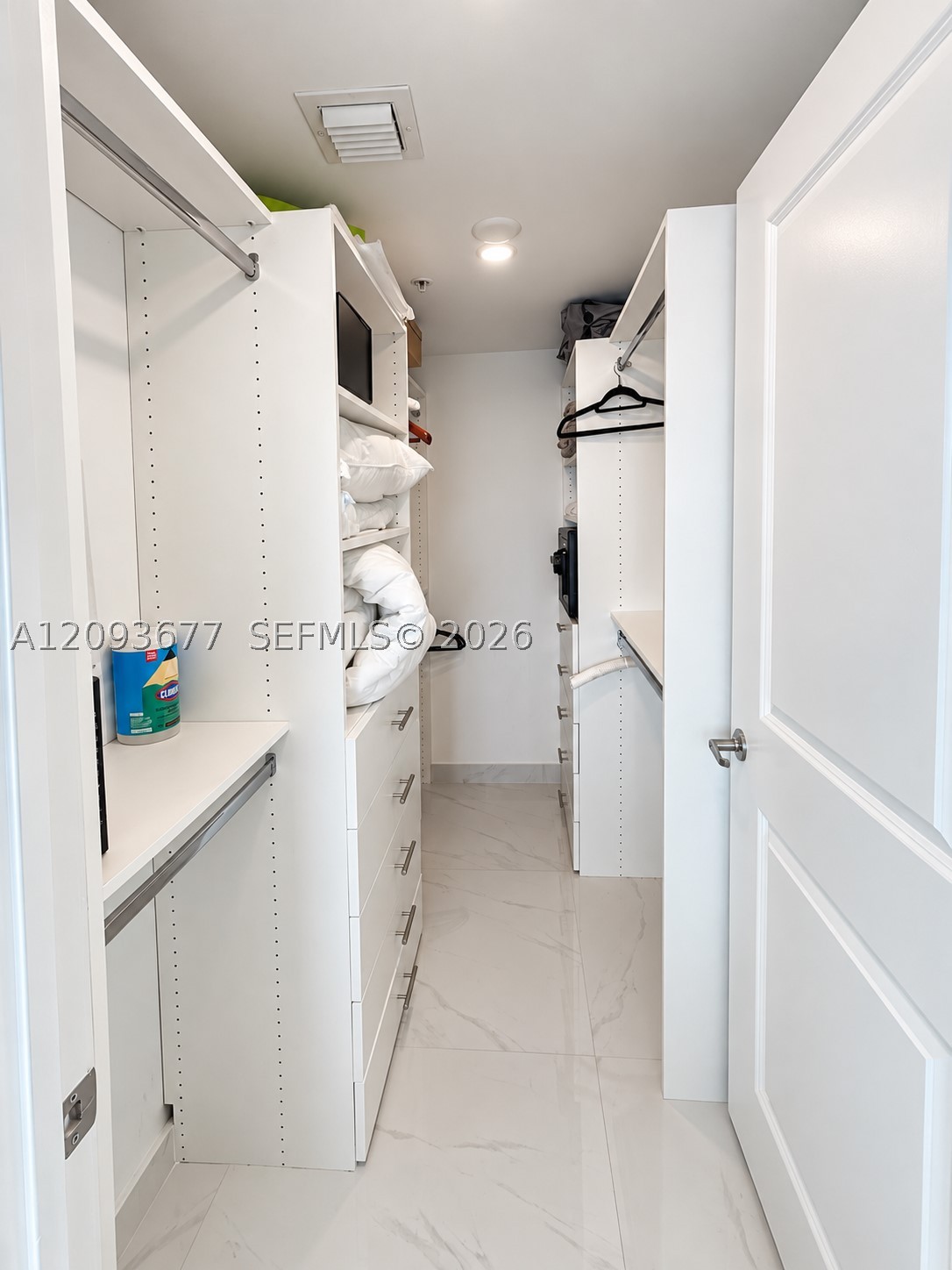 400 Sunny Isles Blvd #403, Sunny Isles Beach FL 33160