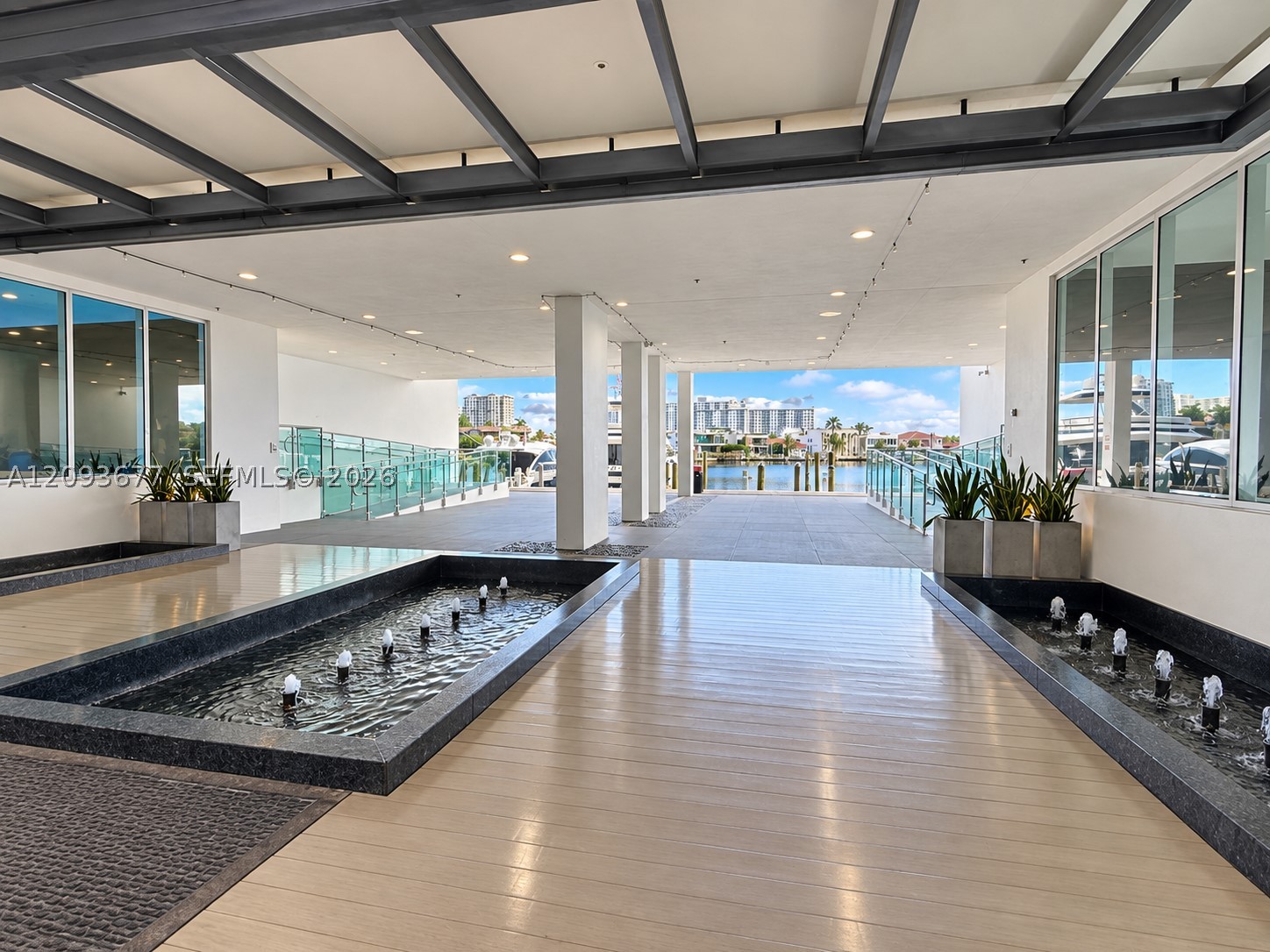 400 Sunny Isles Blvd #403, Sunny Isles Beach FL 33160