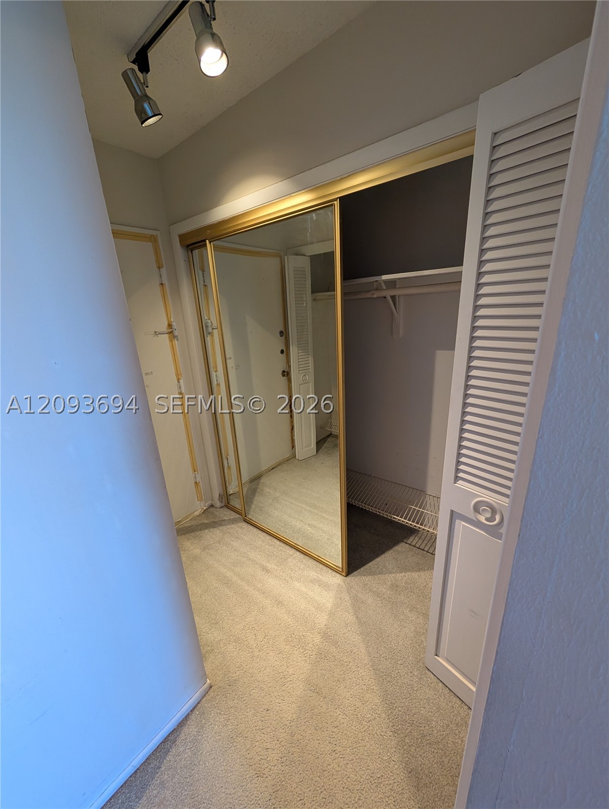 11930 N Bayshore Dr #502, North Miami FL 33181
