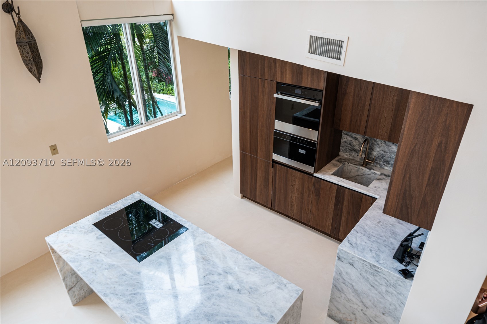 1428 West Ave #201, Miami Beach FL 33139