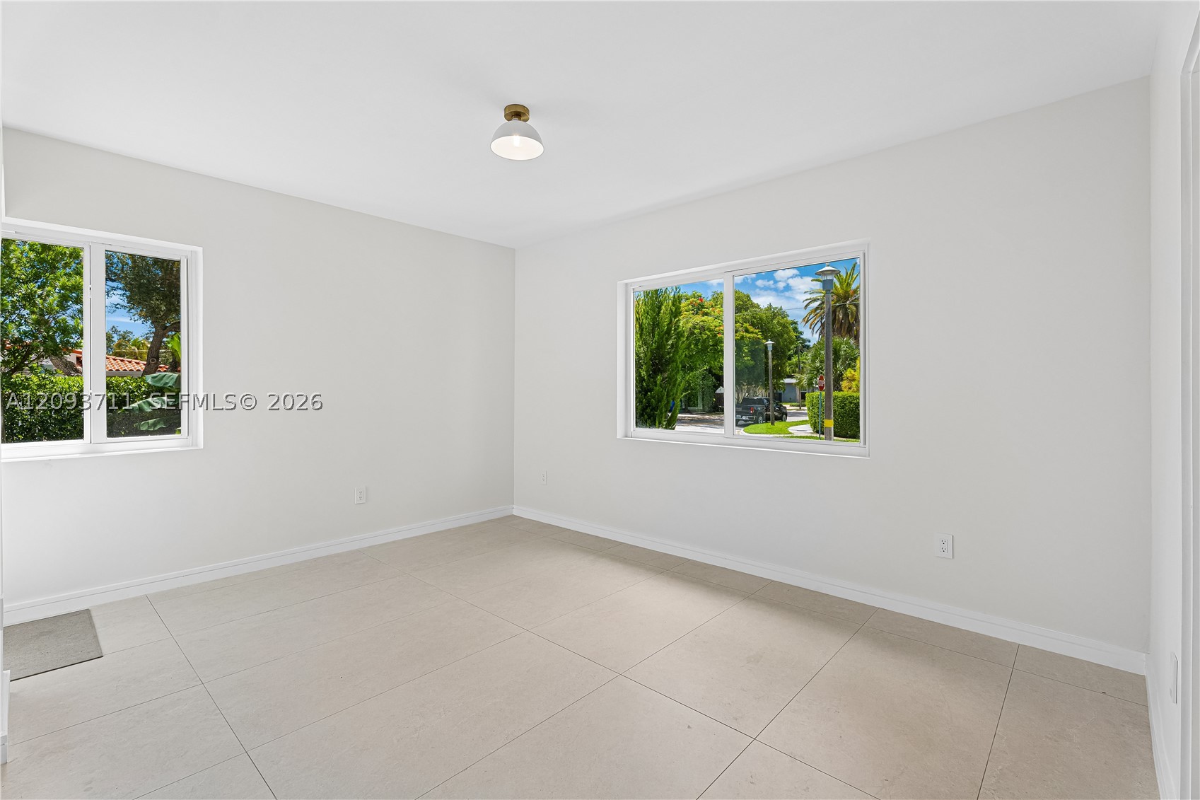 Miami FL 33145 - A12093711
