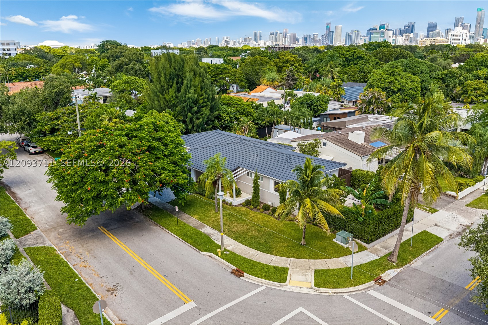 Miami FL 33145 - A12093711