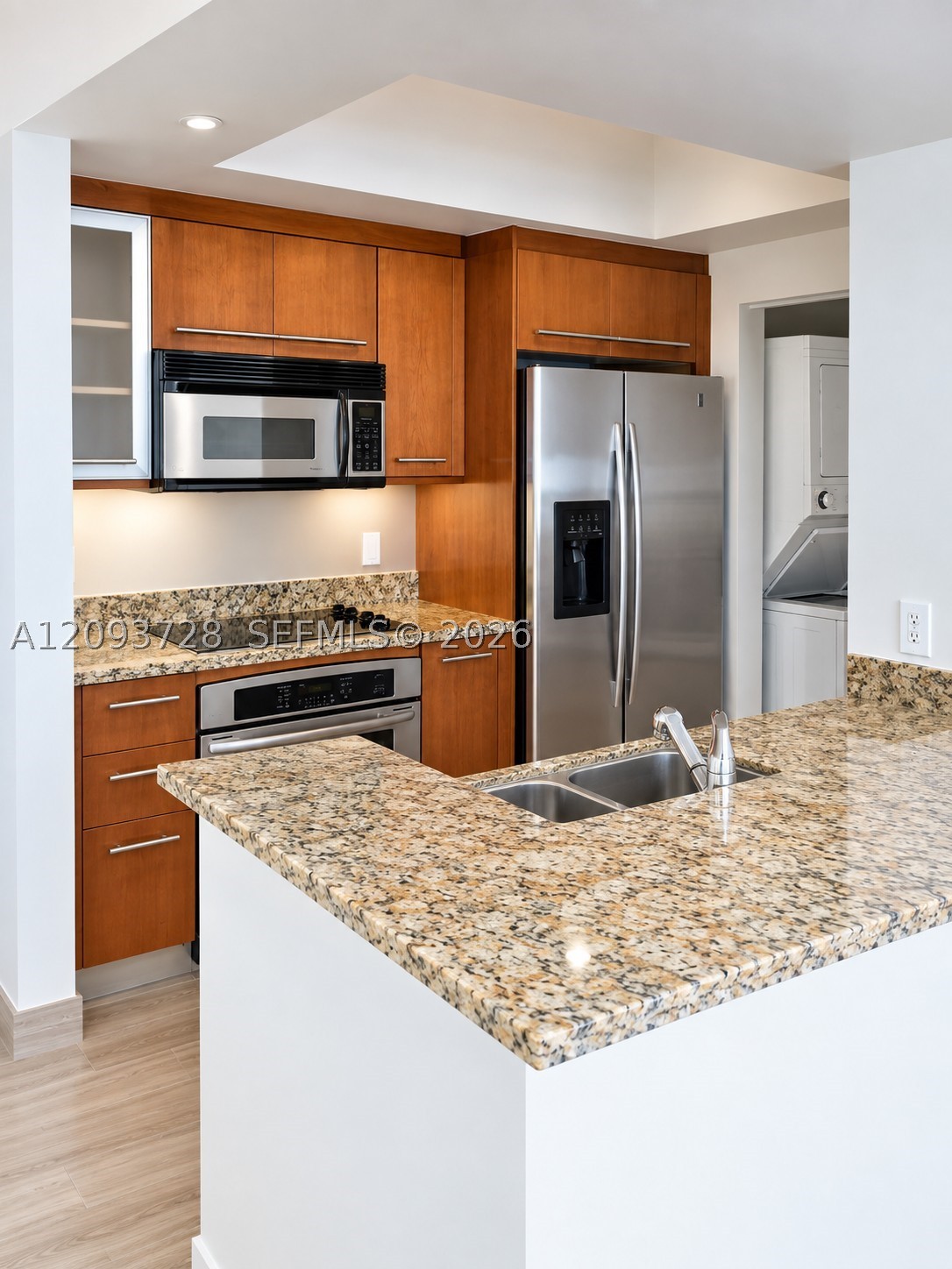 110 Washington Ave #2412, Miami Beach FL 33139