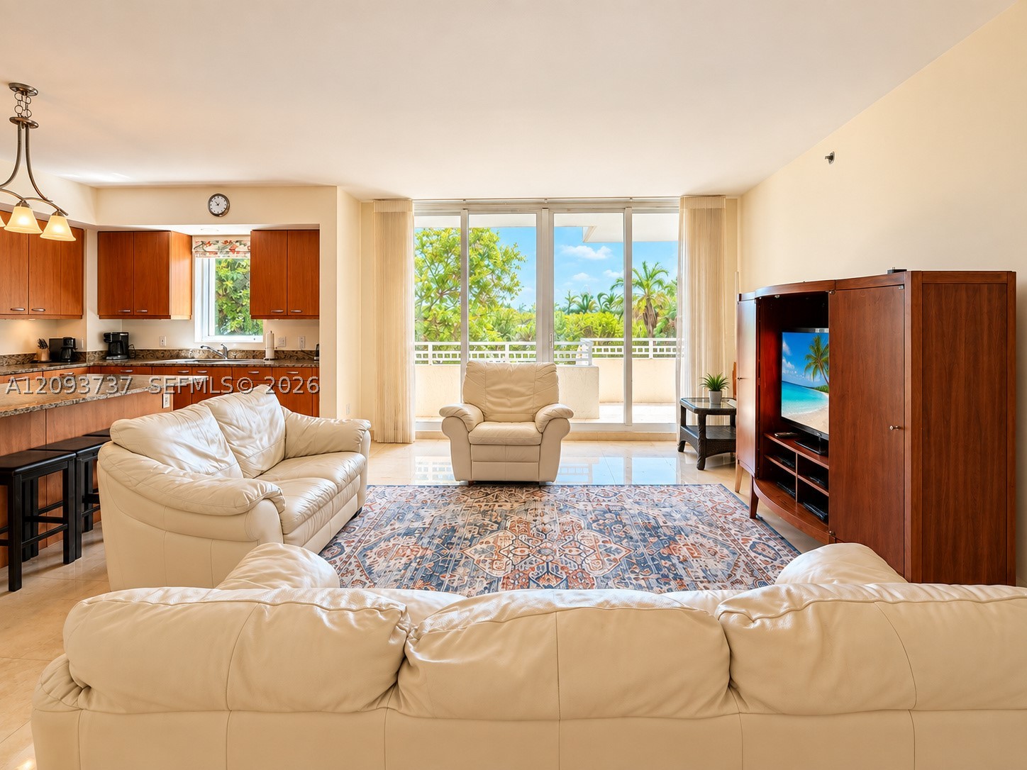 799 Crandon Blvd #202, Key Biscayne FL 33149