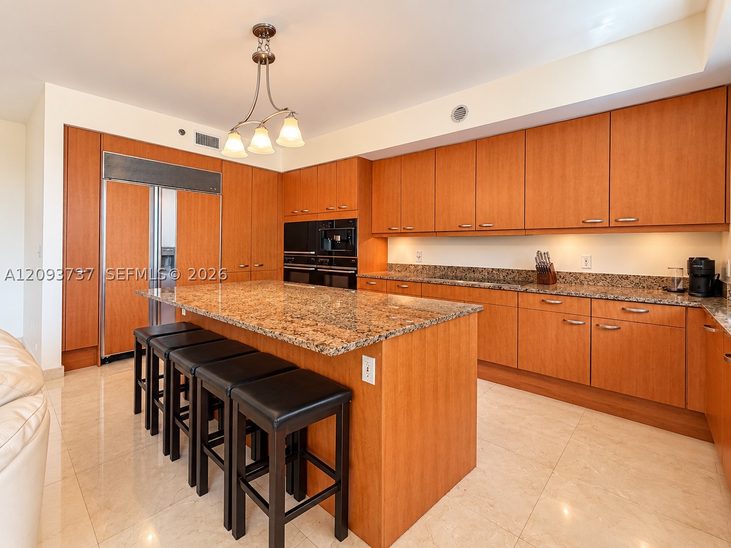 799 Crandon Blvd #202, Key Biscayne FL 33149