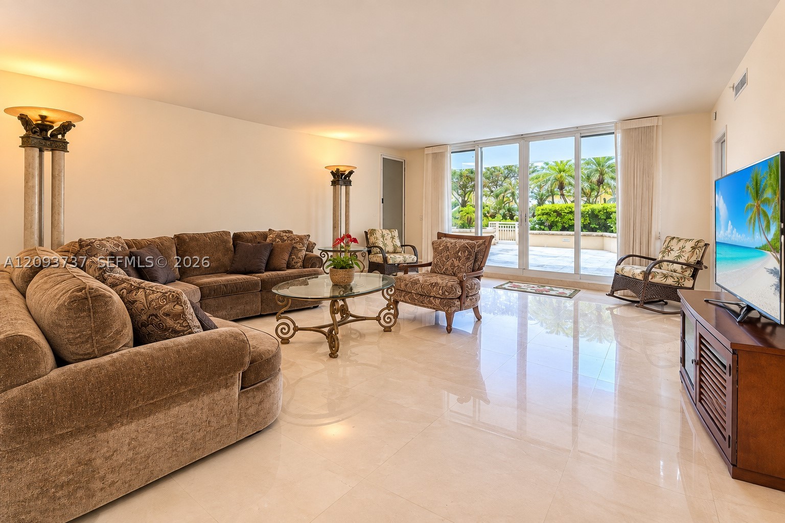799 Crandon Blvd #202, Key Biscayne FL 33149