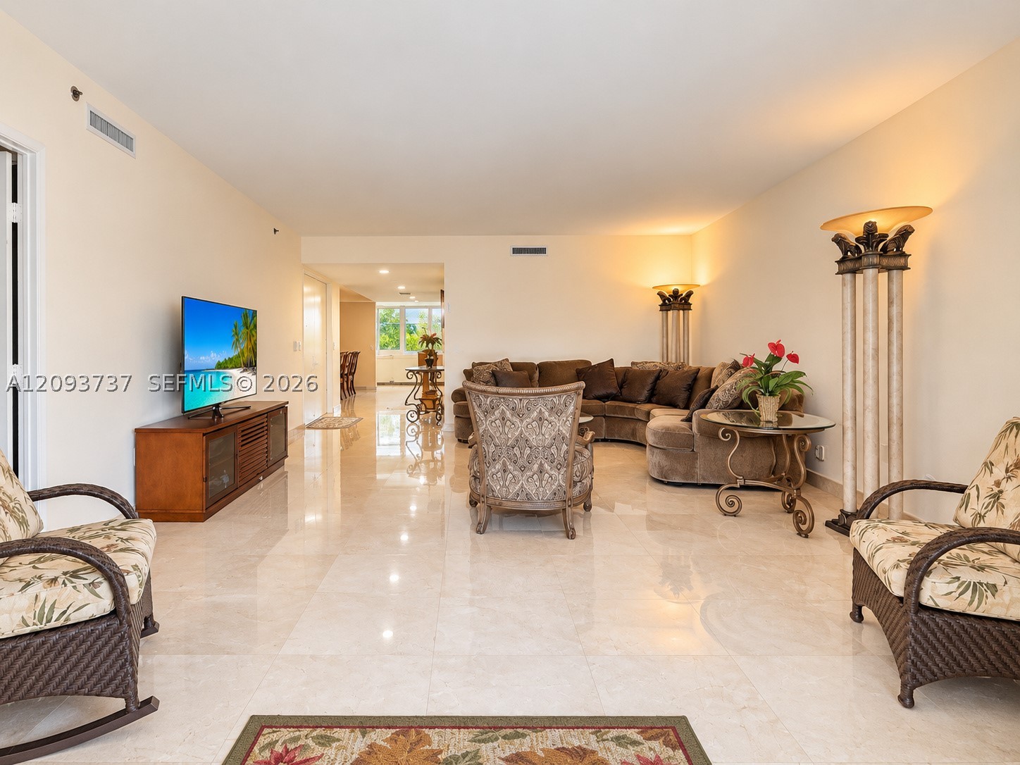 799 Crandon Blvd #202, Key Biscayne FL 33149