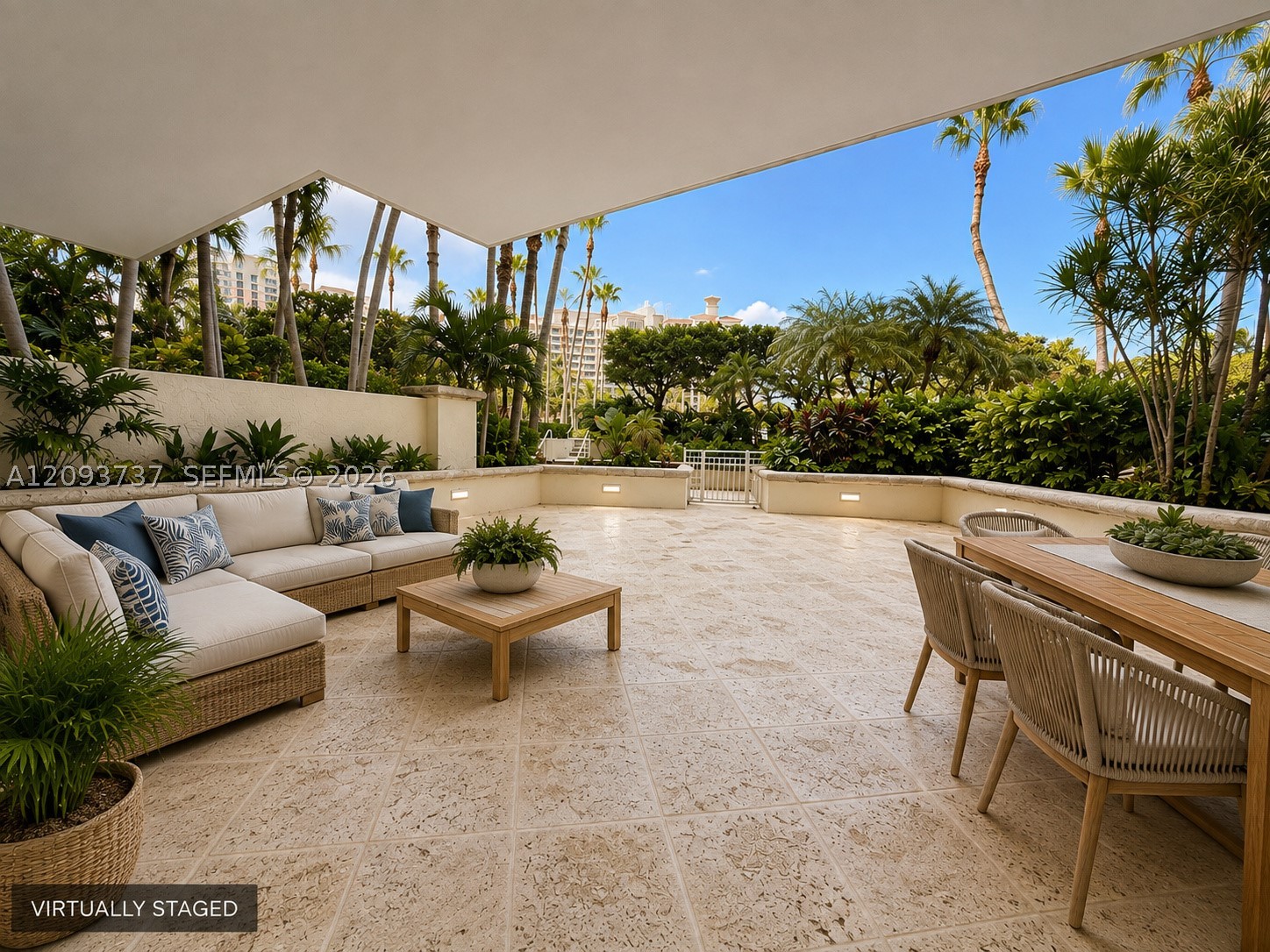 799 Crandon Blvd #202, Key Biscayne FL 33149