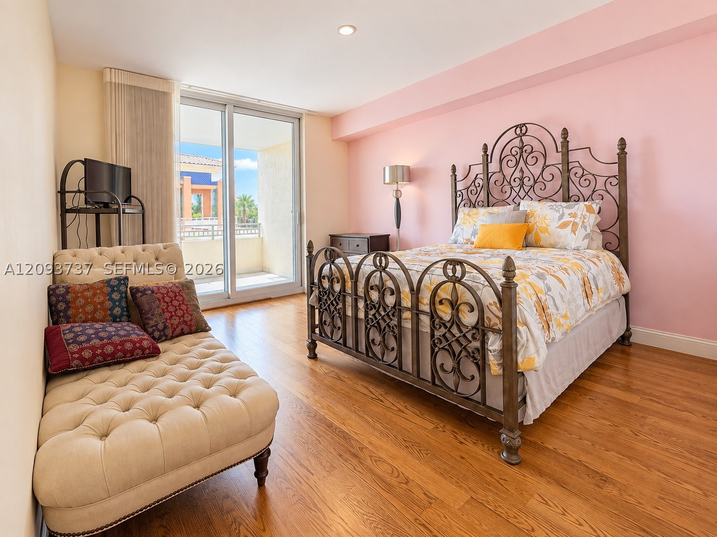 799 Crandon Blvd #202, Key Biscayne FL 33149