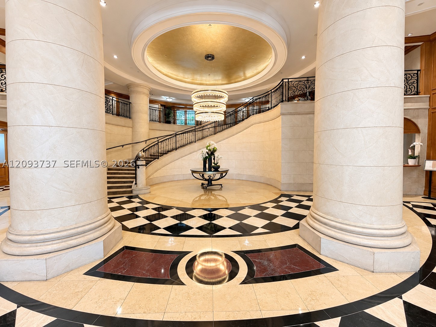 799 Crandon Blvd #202, Key Biscayne FL 33149
