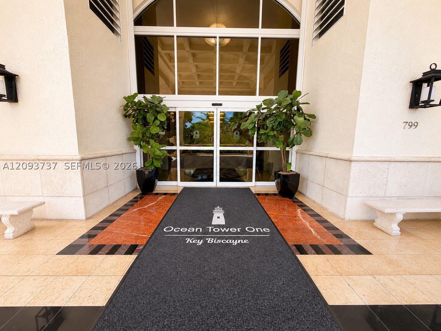 799 Crandon Blvd #202, Key Biscayne FL 33149