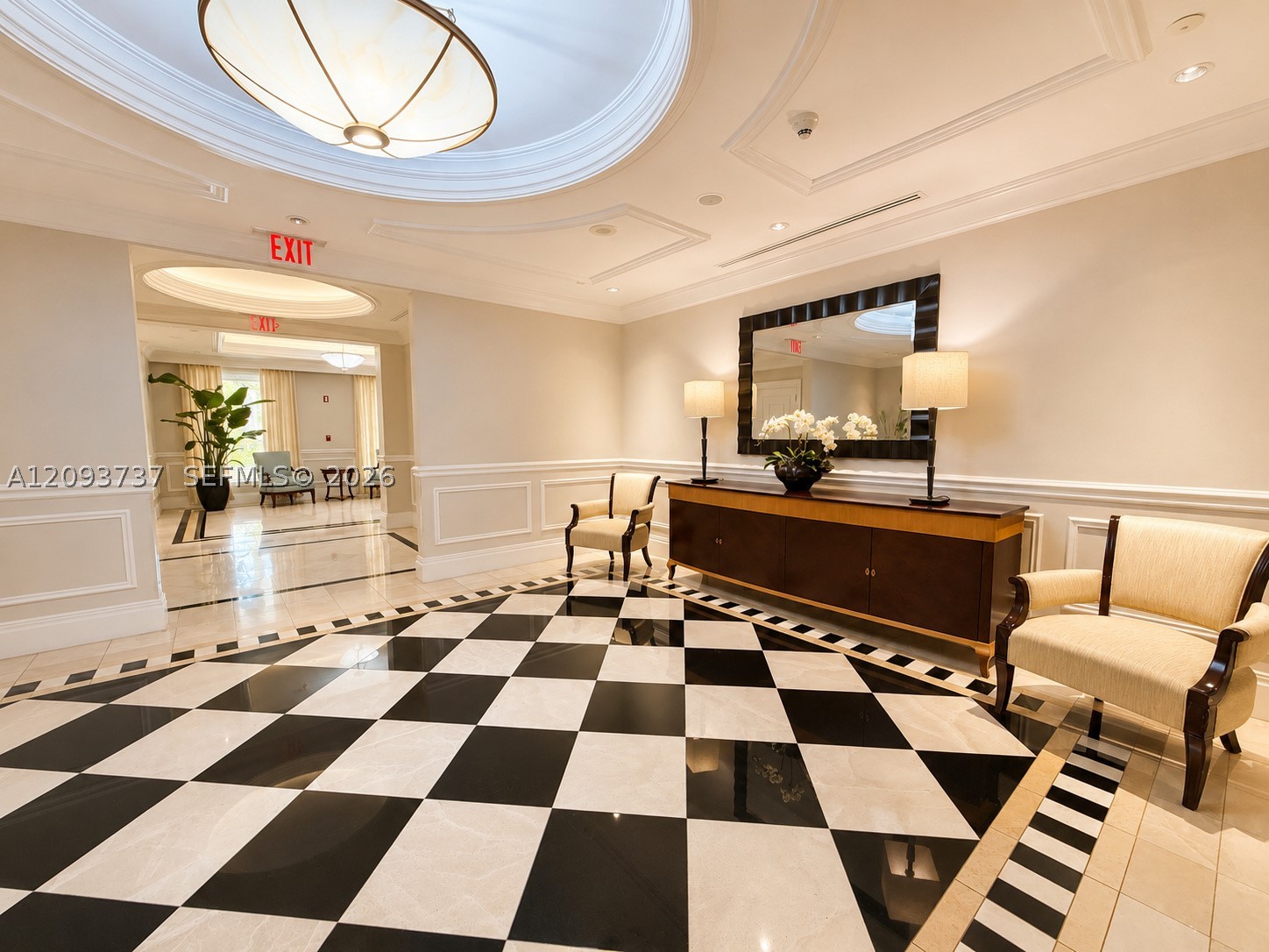799 Crandon Blvd #202, Key Biscayne FL 33149