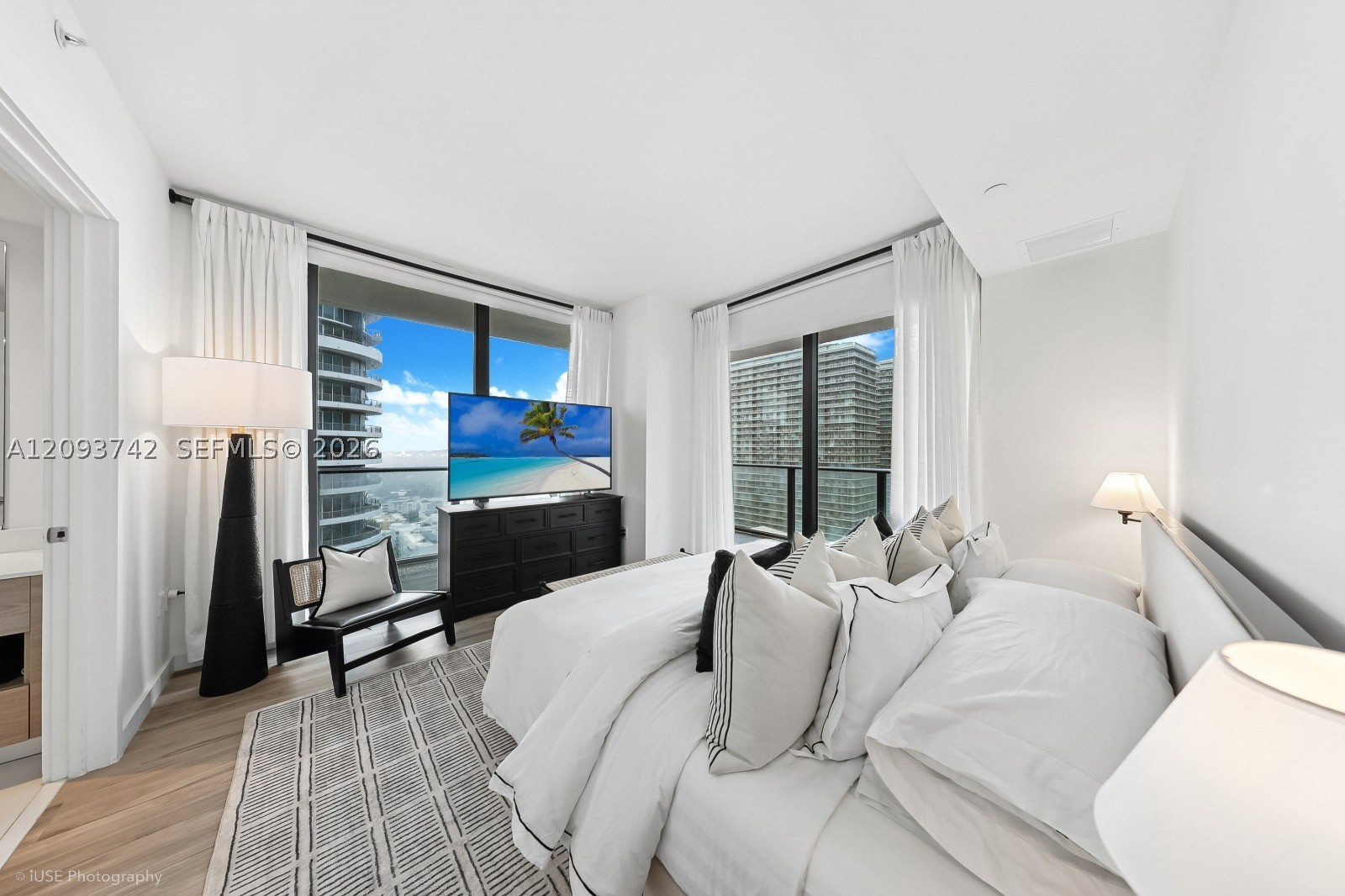 1300 S Miami Ave #2310, Miami FL 33130