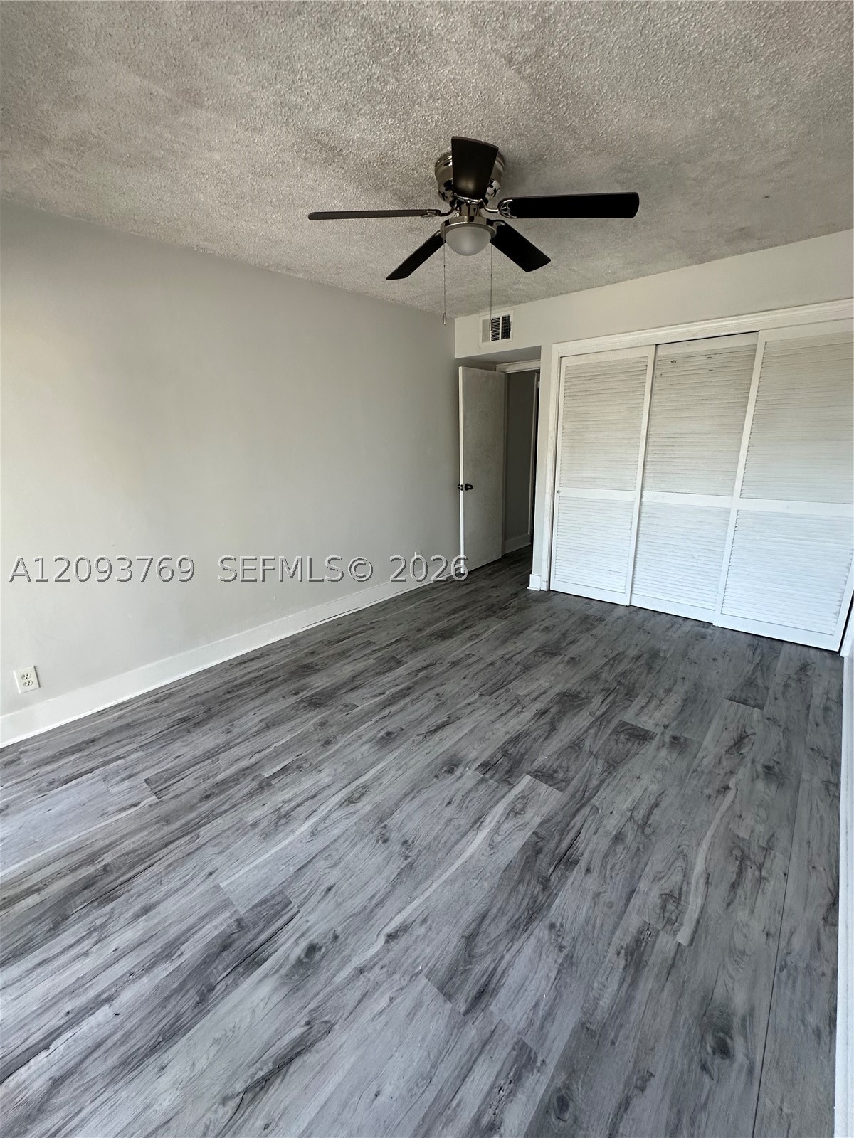 3301 Spanish Moss Ter #303, Lauderhill FL 33319