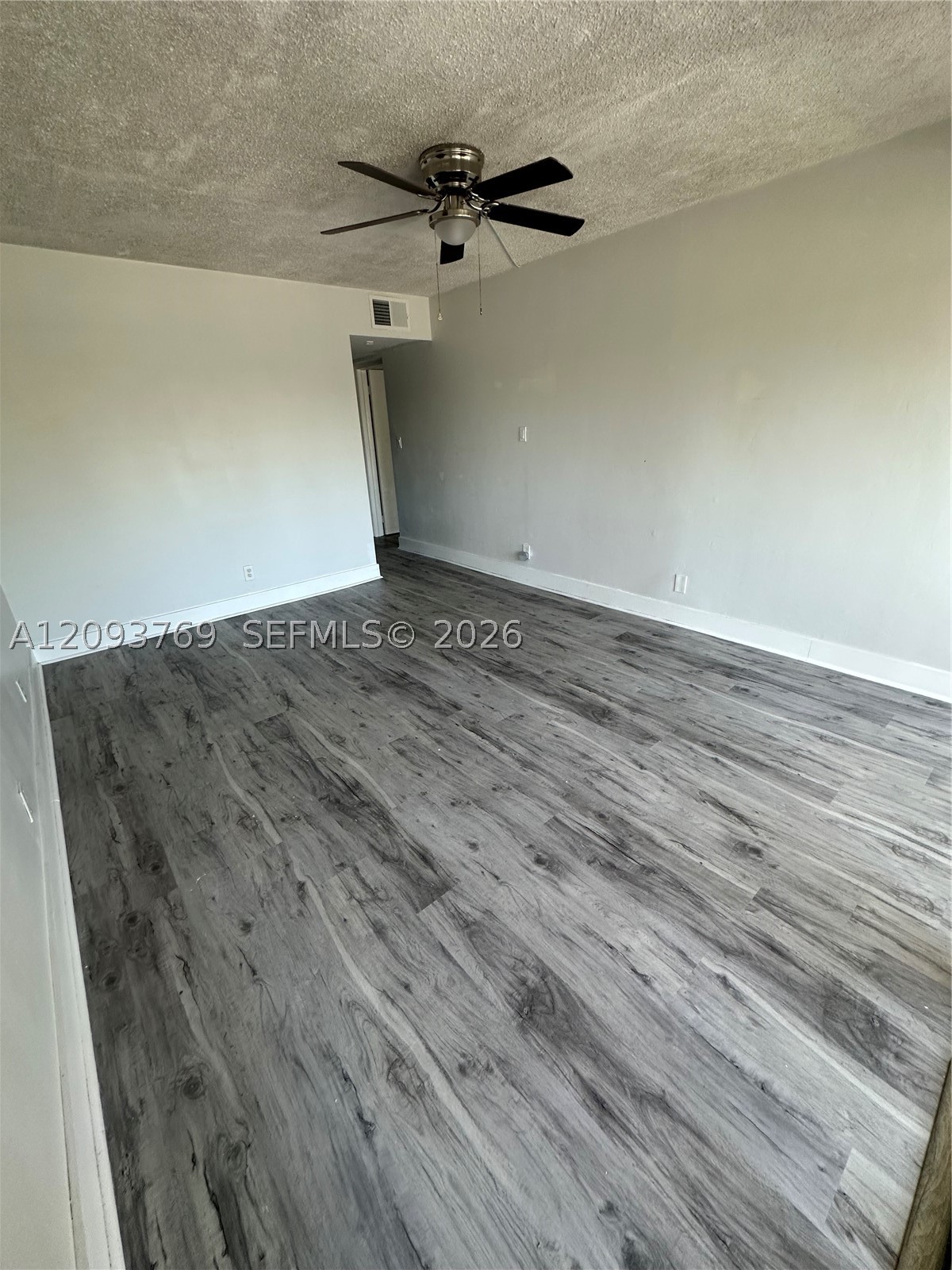 3301 Spanish Moss Ter #303, Lauderhill FL 33319