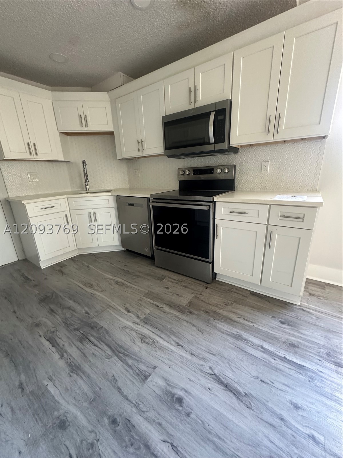 3301 Spanish Moss Ter #303, Lauderhill FL 33319