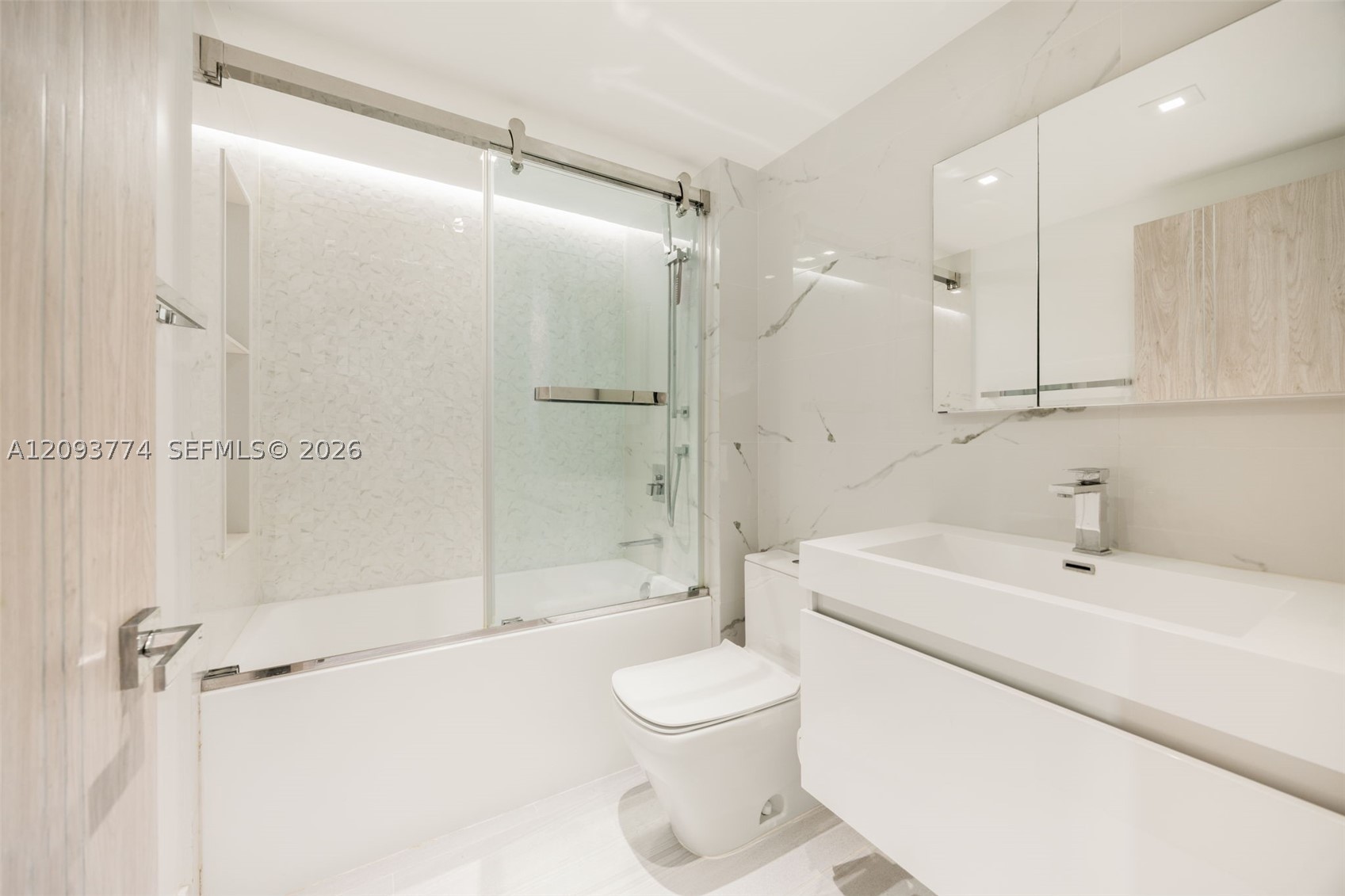 650 West Ave #1503, Miami Beach FL 33139