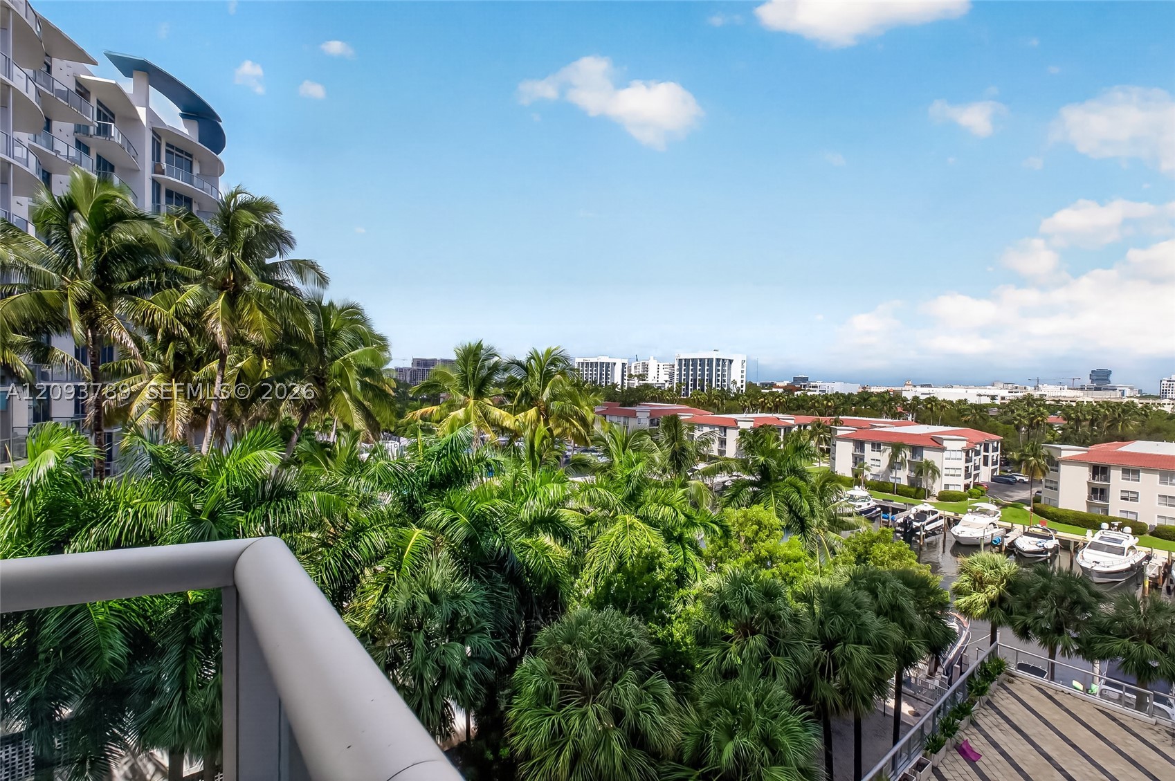 Aventura FL 33180 - A12093789