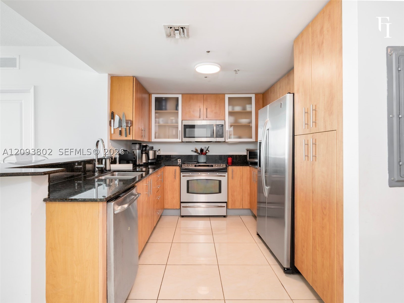 7910 Harbor Island Dr #909, North Bay Village FL 33141