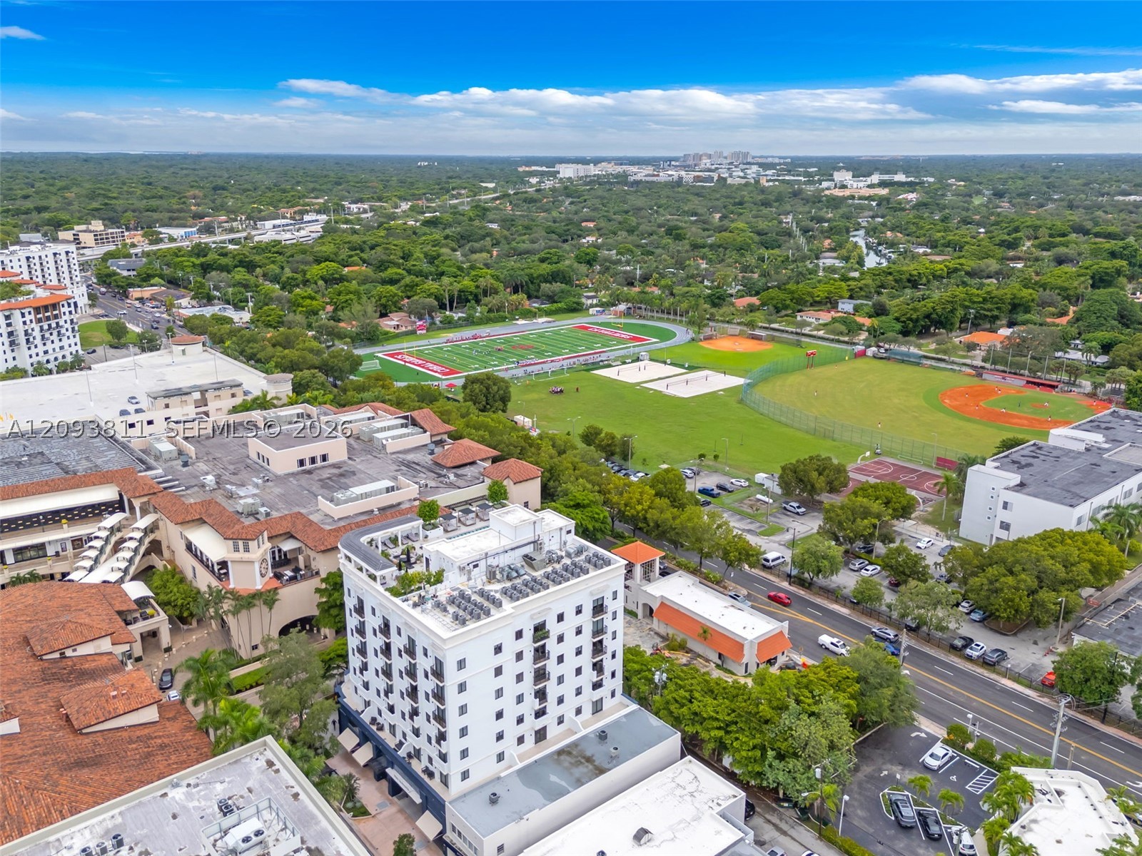 4220 Laguna #603, Coral Gables FL 33146