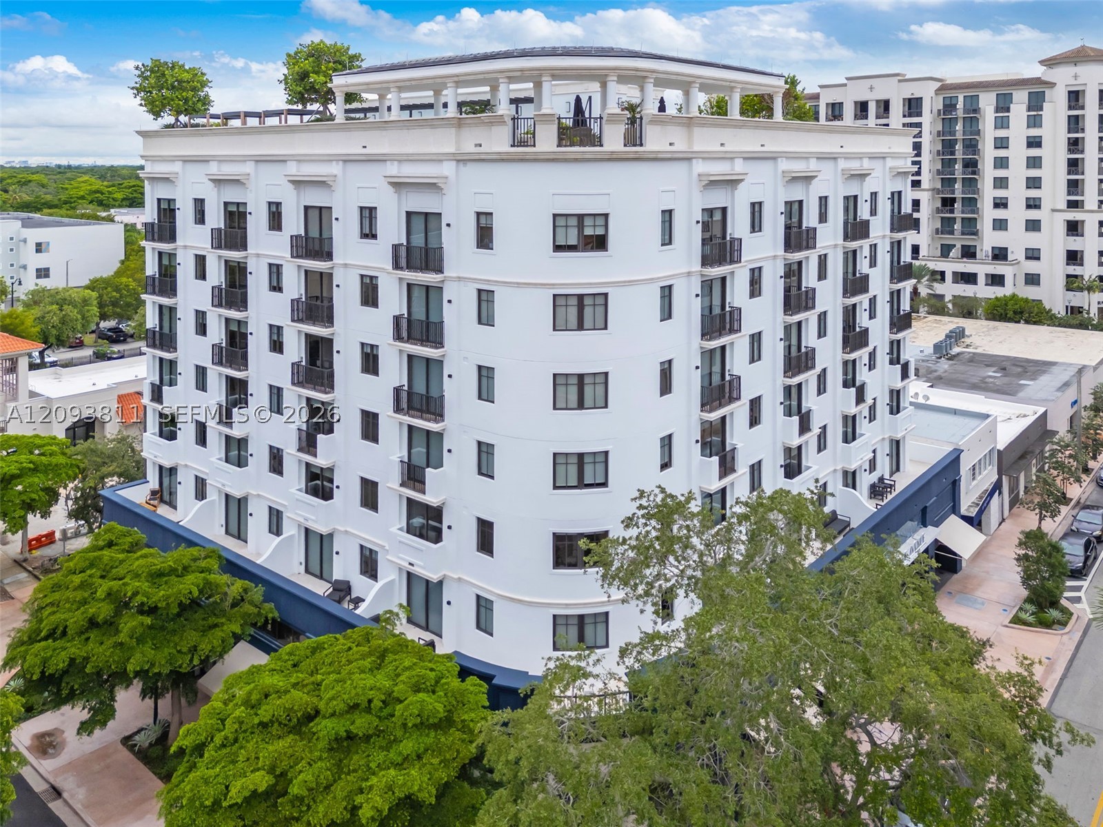 4220 Laguna #603, Coral Gables FL 33146