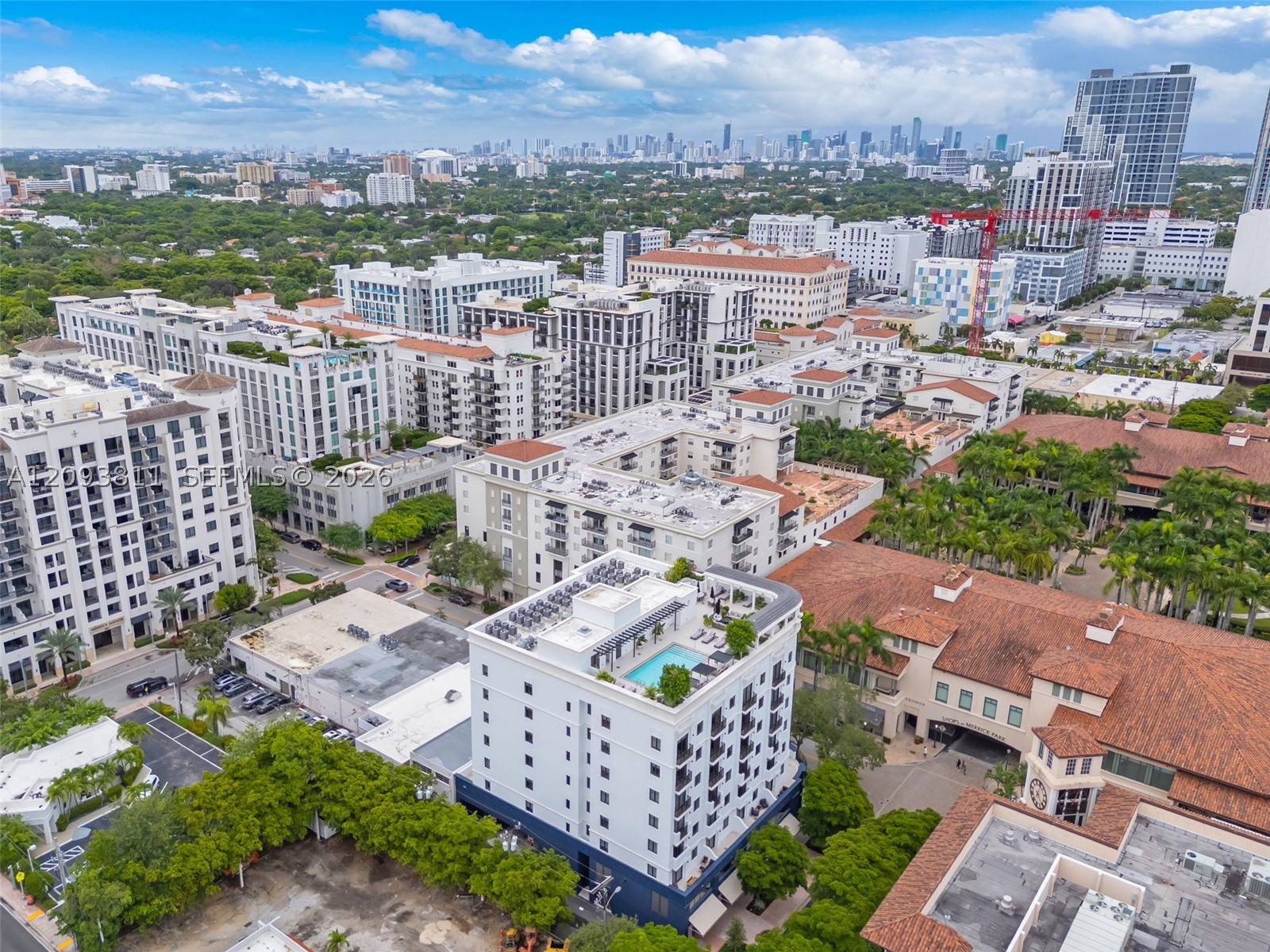 4220 Laguna #603, Coral Gables FL 33146