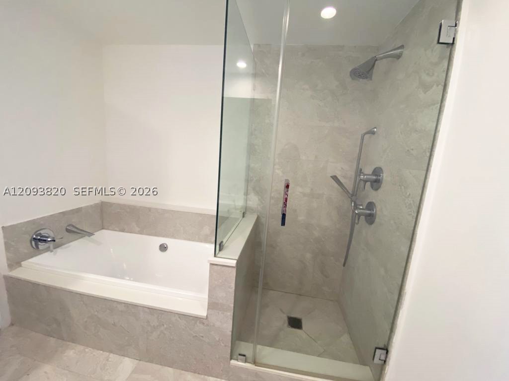 488 NE 18th St #4905, Miami FL 33132