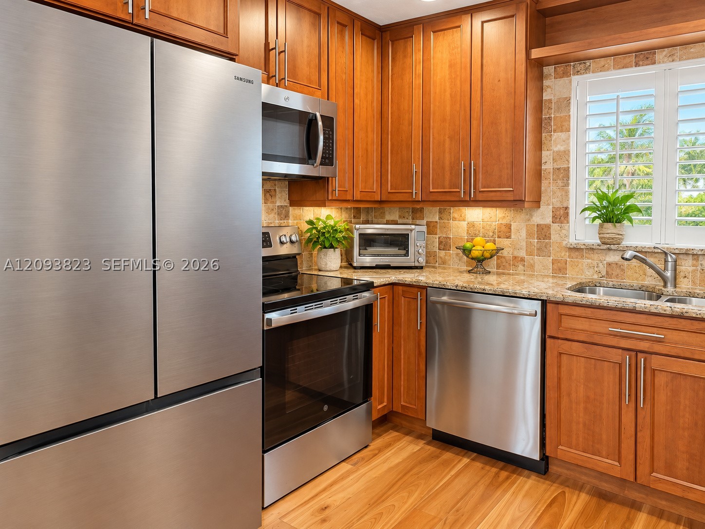 11 Garden St #101T, Tequesta FL 33469