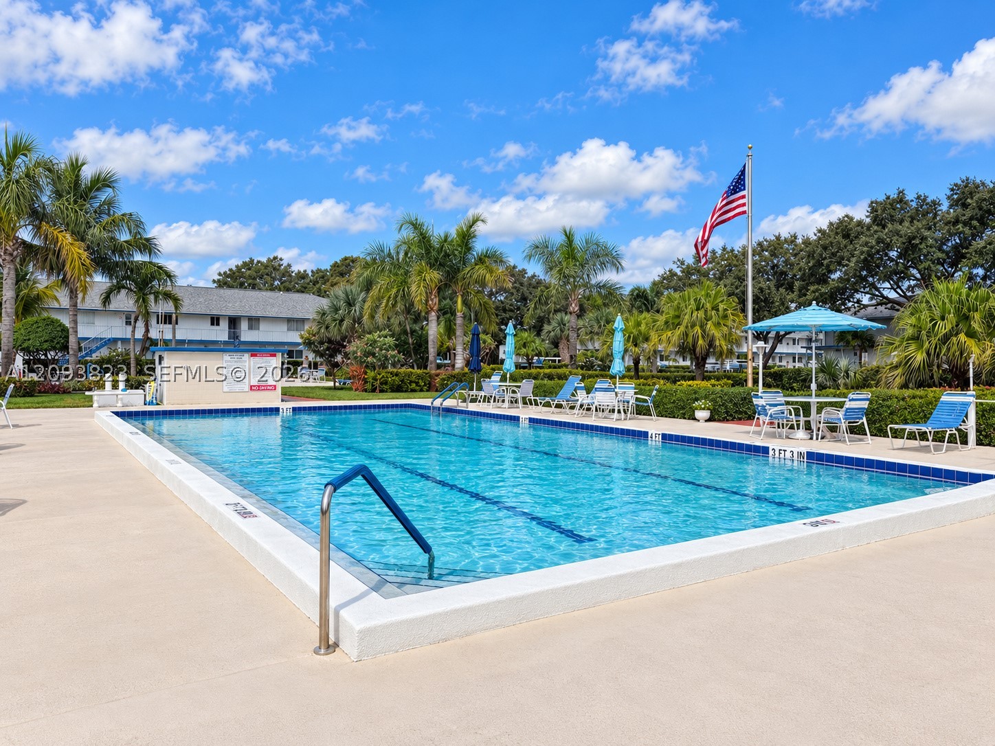 11 Garden St #101T, Tequesta FL 33469