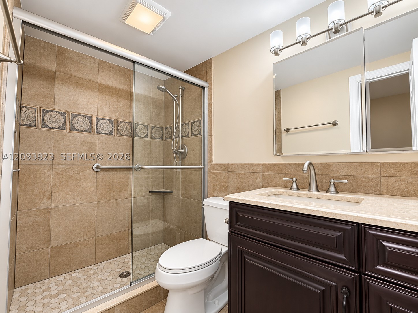 11 Garden St #101T, Tequesta FL 33469