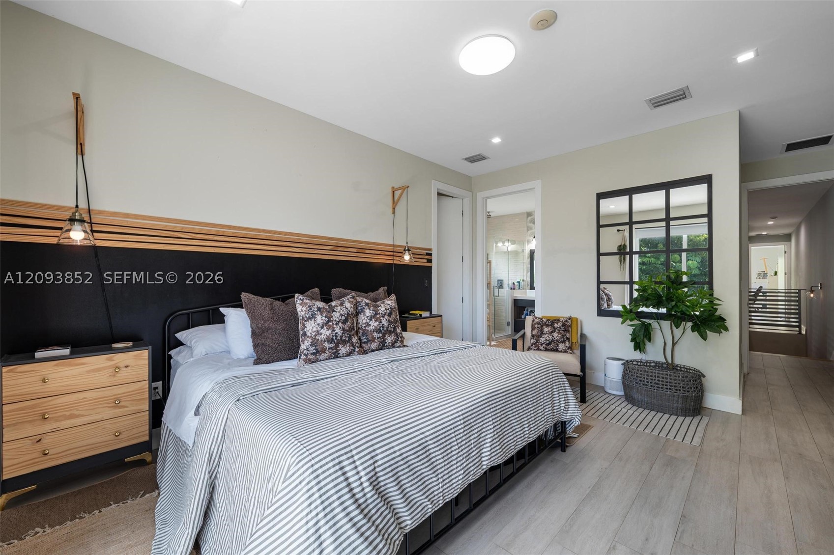 3448 SW 23rd St #3448, Miami FL 33145