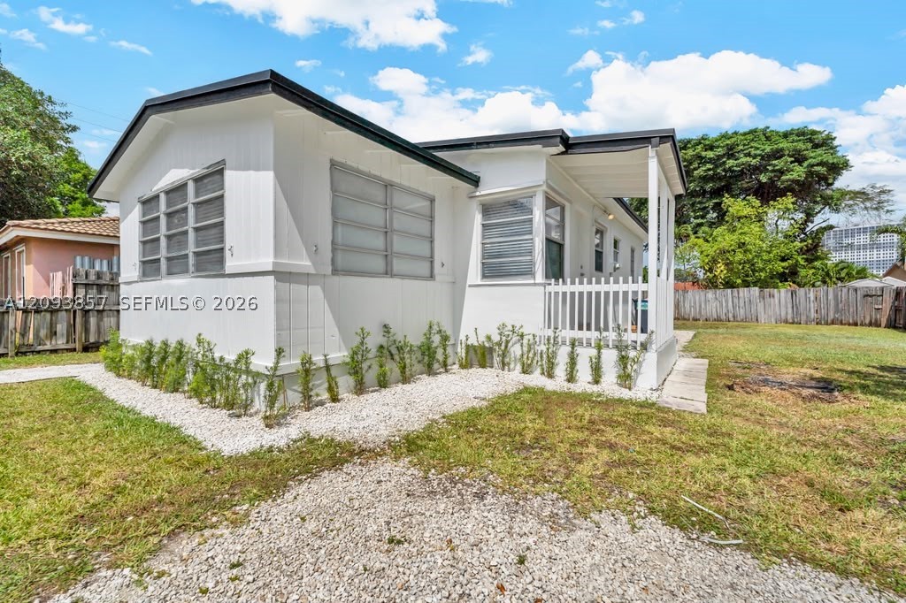 625 SW 110th Ave #0, Sweetwater FL 33174
