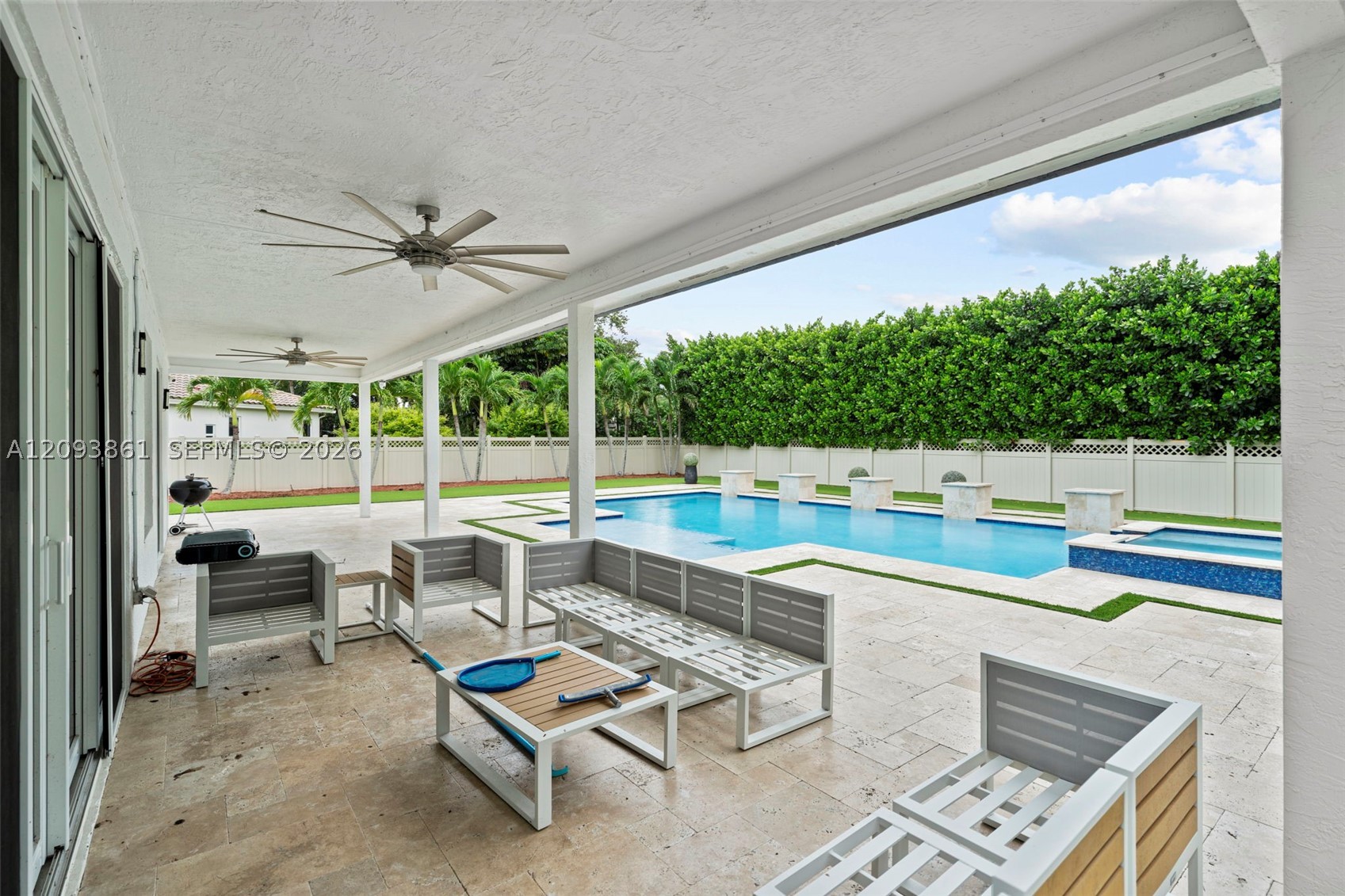 1254 NW 102nd Way, Coral Springs FL 33071