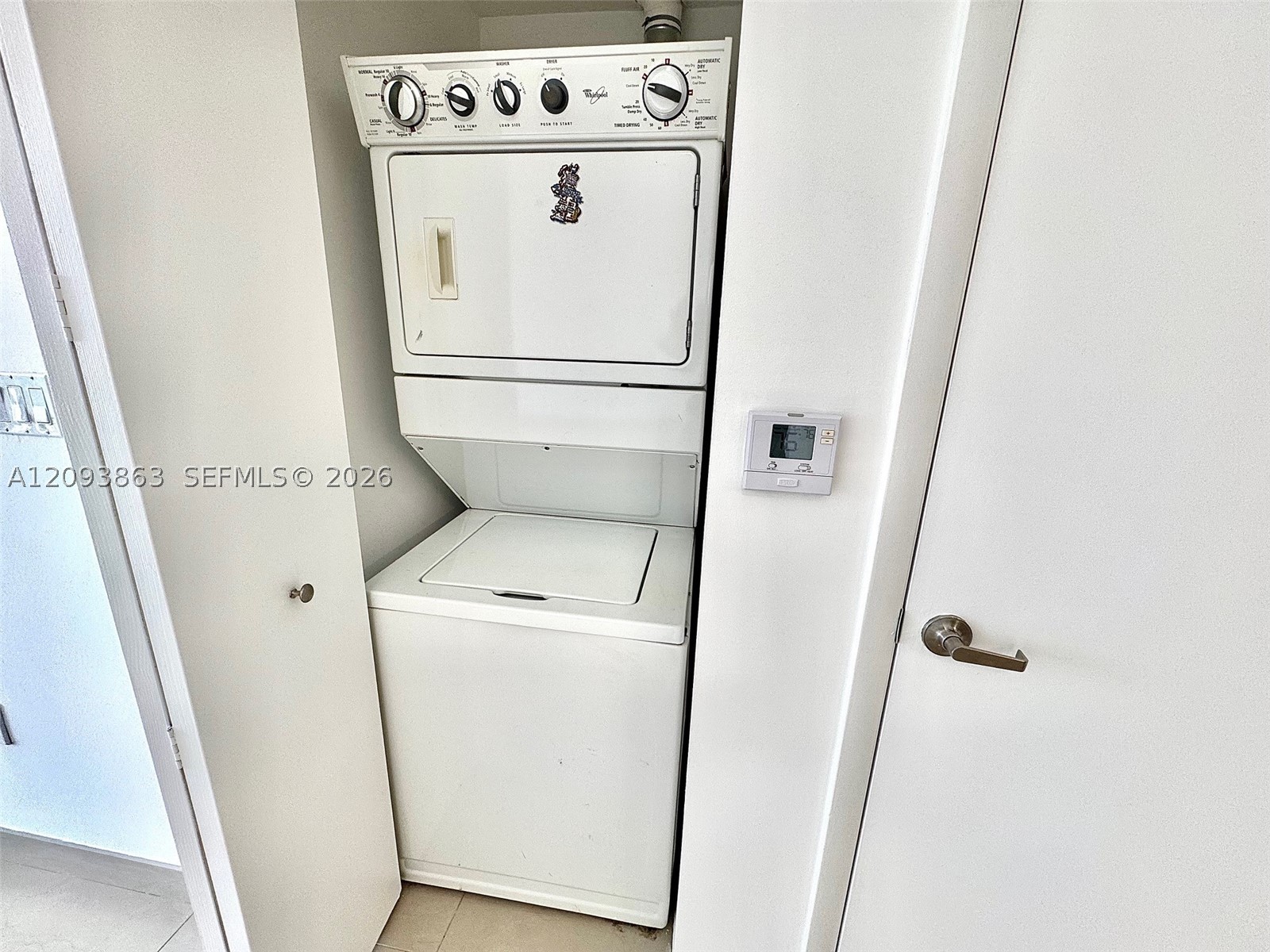 485 Brickell Ave #1809, Miami FL 33131