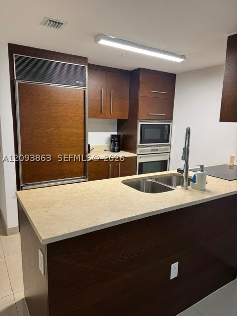 485 Brickell Ave #1809, Miami FL 33131