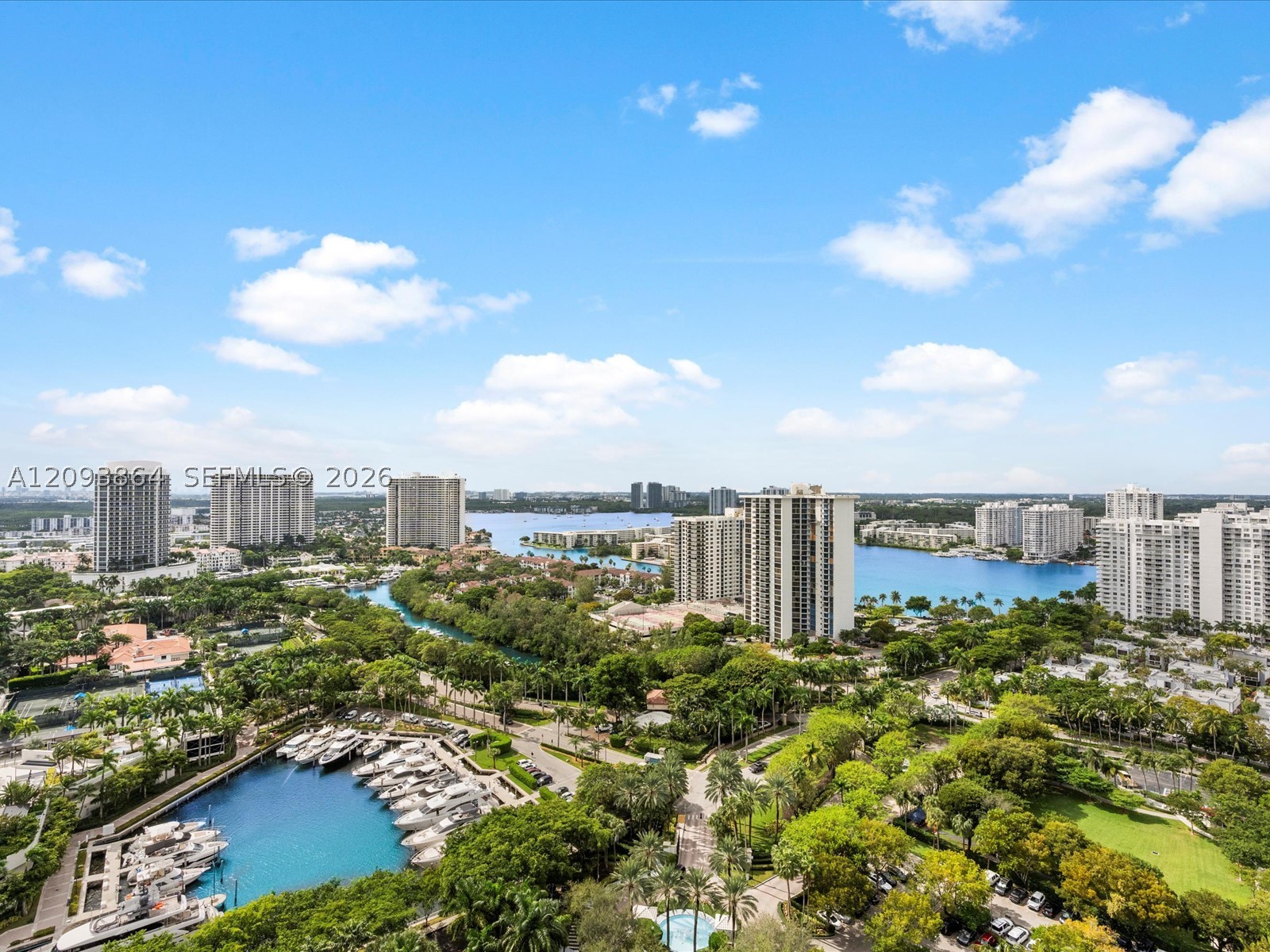3301 NE 183rd St #2706, Aventura FL 33160