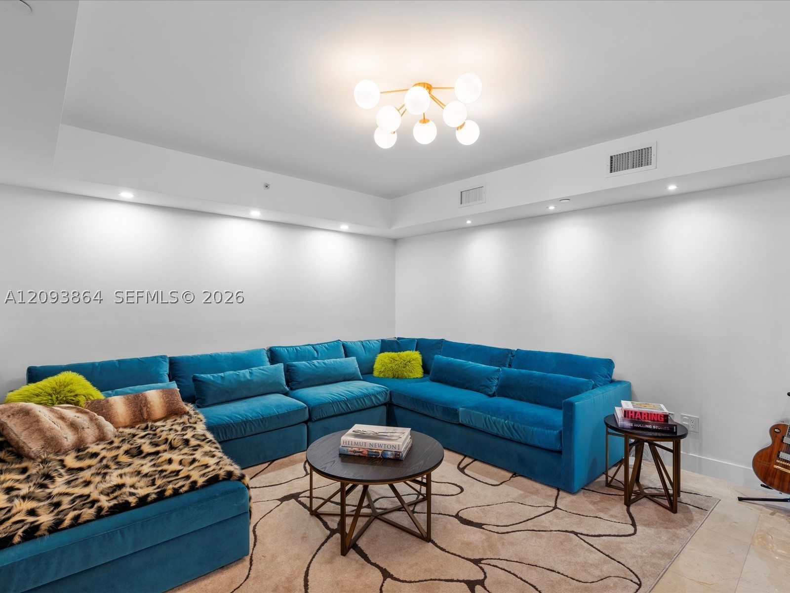 3301 NE 183rd St #2706, Aventura FL 33160