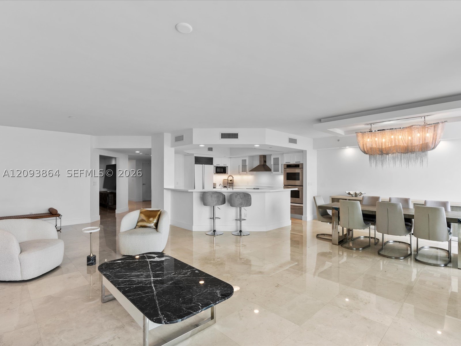 3301 NE 183rd St #2706, Aventura FL 33160